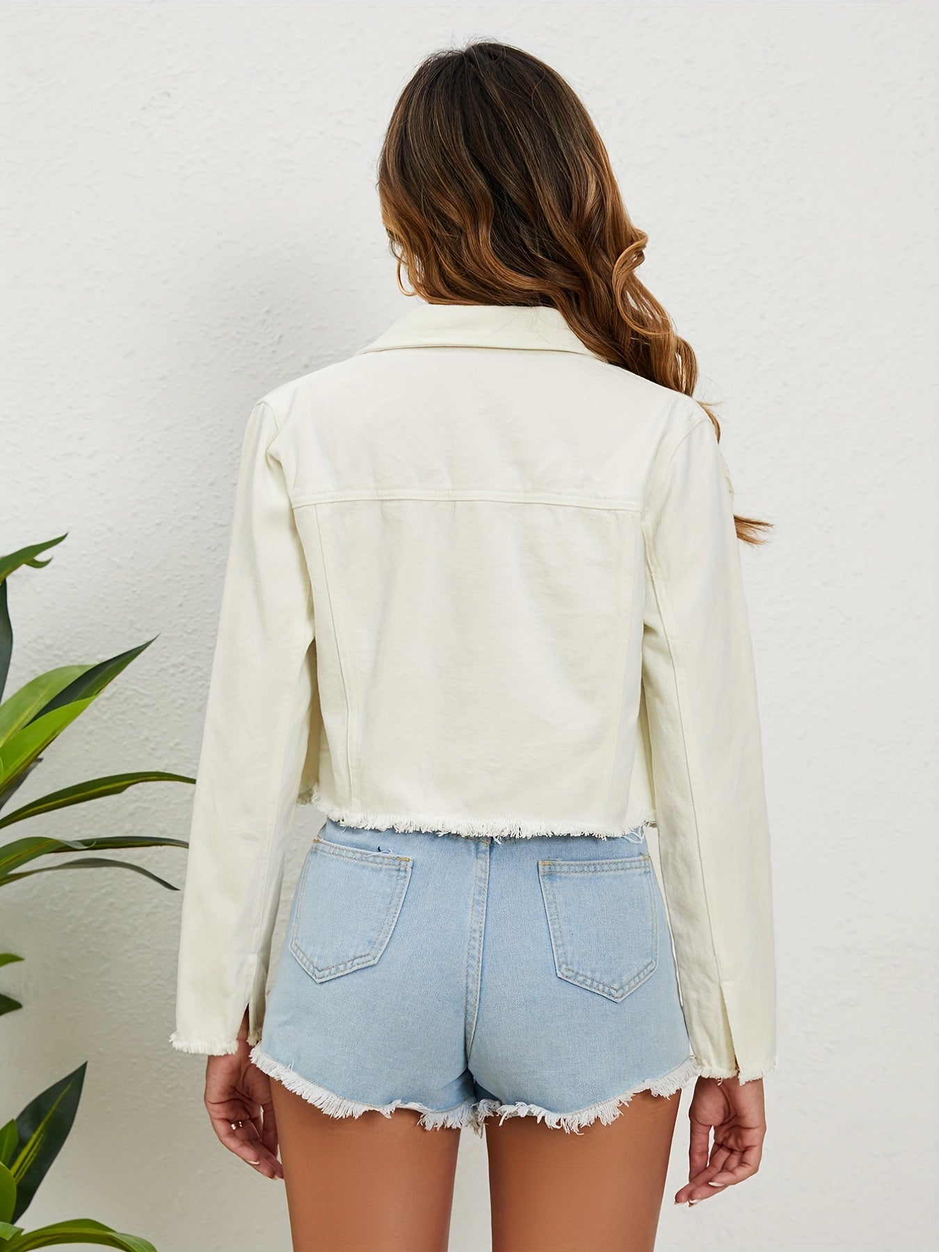 vlovelaw Blue Frayed Trim Denim Jackets, Long Sleeves Single-Breasted Button Lapel Denim Coats, Women's Denim Clothing