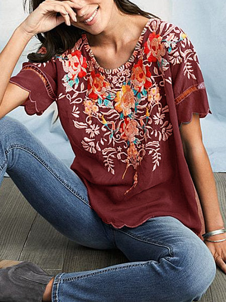 2025 summer Popular trade women's clothing short-sleeved embroidered top embroidered shirt crew neck shirt new