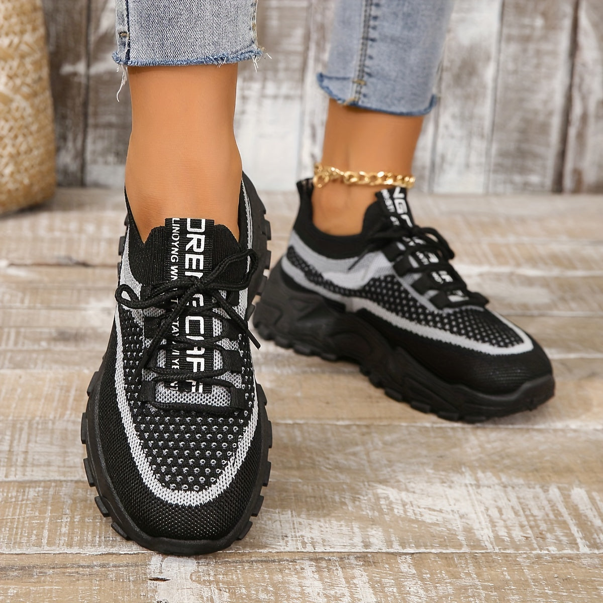 vlovelaw Women's Breathable Mesh Platform Sneakers, Casual Lace Up Outdoor Shoes, Comfortable Low Top Sport Shoes