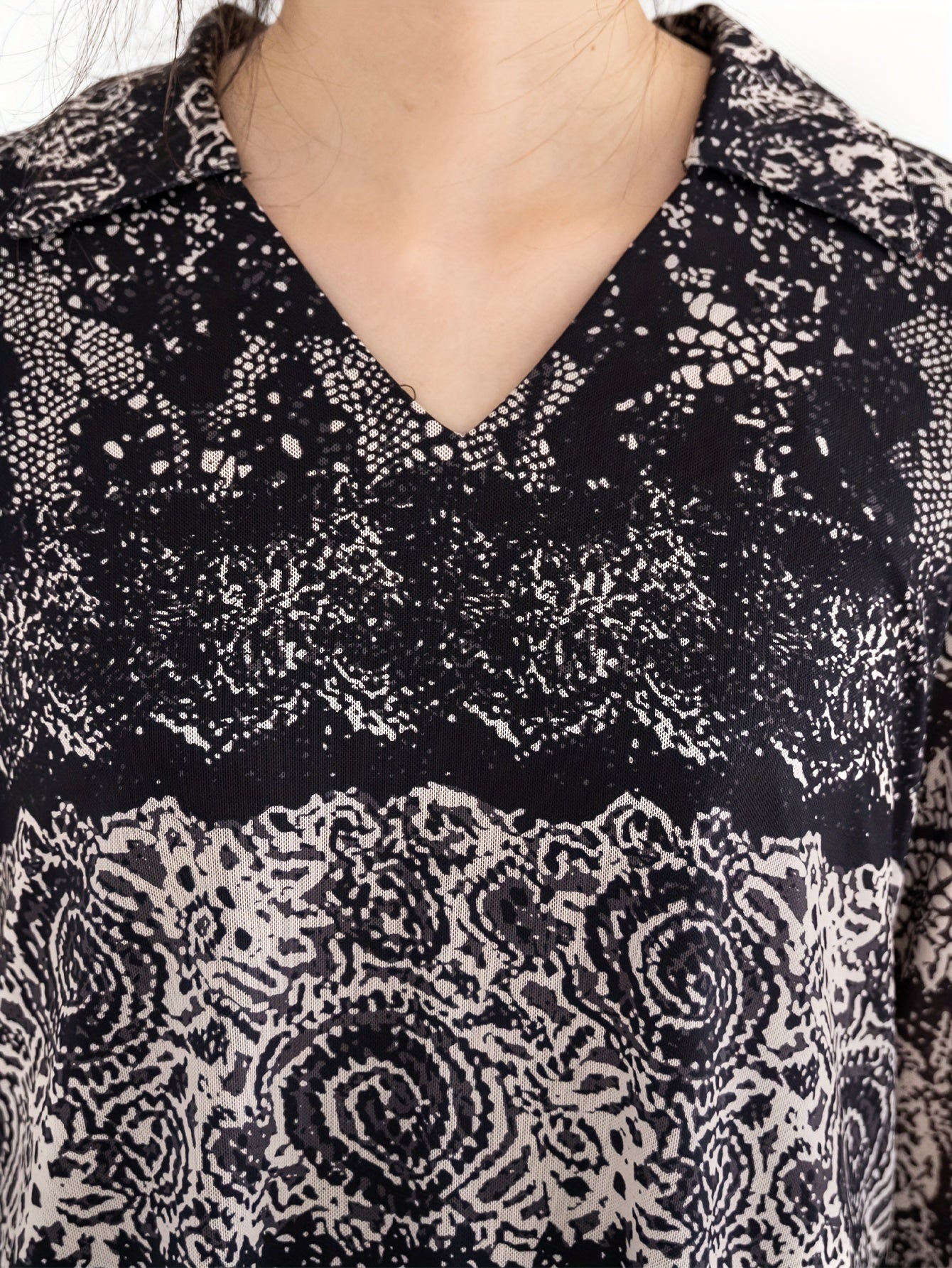 All Over Print V Neck Blouse, Elegant Long Sleeve Blouse For Spring & Fall, Women's Clothing