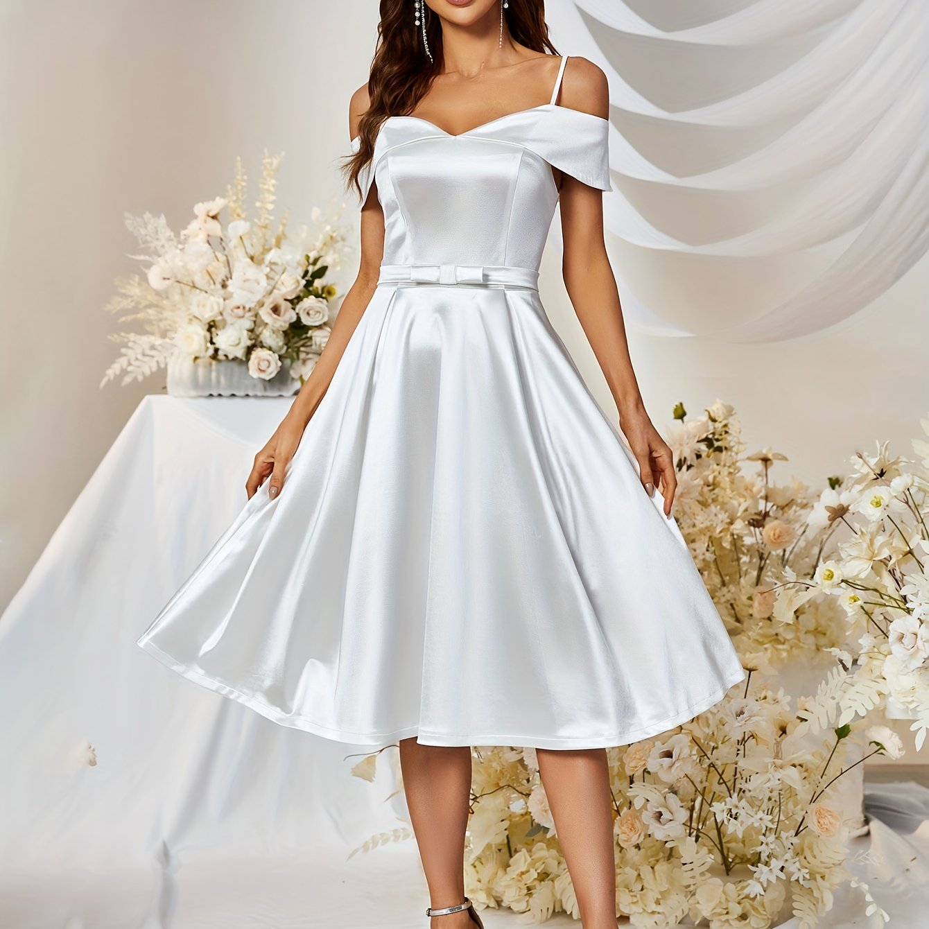 vlovelaw Cold Shoulder V Neck Dress, Elegant Strap Flare Dress For Party & Banquet, Women's Clothing