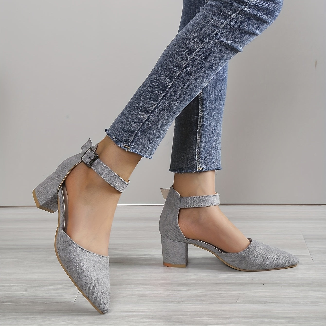 Stylish Ankle Strap Chunky Heels Pumps - Pointed Toe Solid Color D'Orsay Mid Heels, Versatile Sandals with Adjustable Ankle Strap for Comfortable Walking and Elegant Look