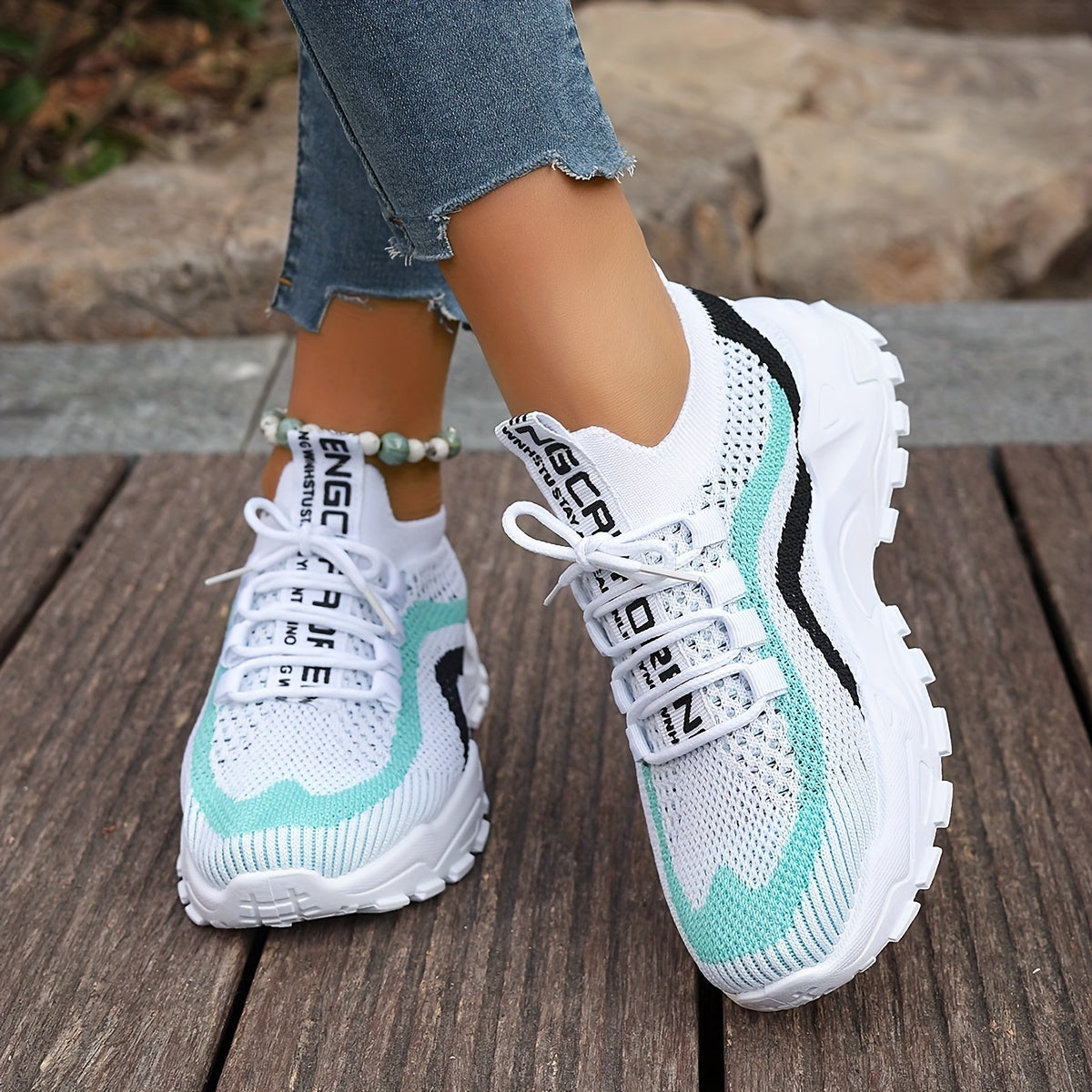 vlovelaw Women's Breathable Mesh Platform Sneakers, Casual Lace Up Outdoor Shoes, Comfortable Low Top Shoes