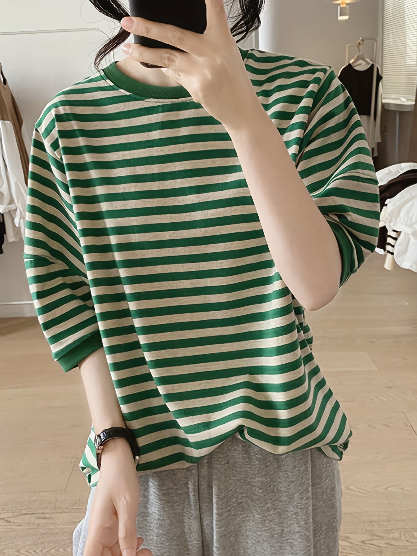 vlovelaw Crew Neck Striped T-Shirt, Random Print Casual Top For Summer & Spring, Women's Clothing