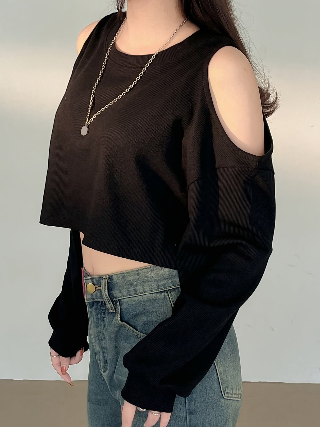 Cold Shoulder Crop T-Shirt, Casual Long Sleeve Crew Neck Top, Women's Clothing