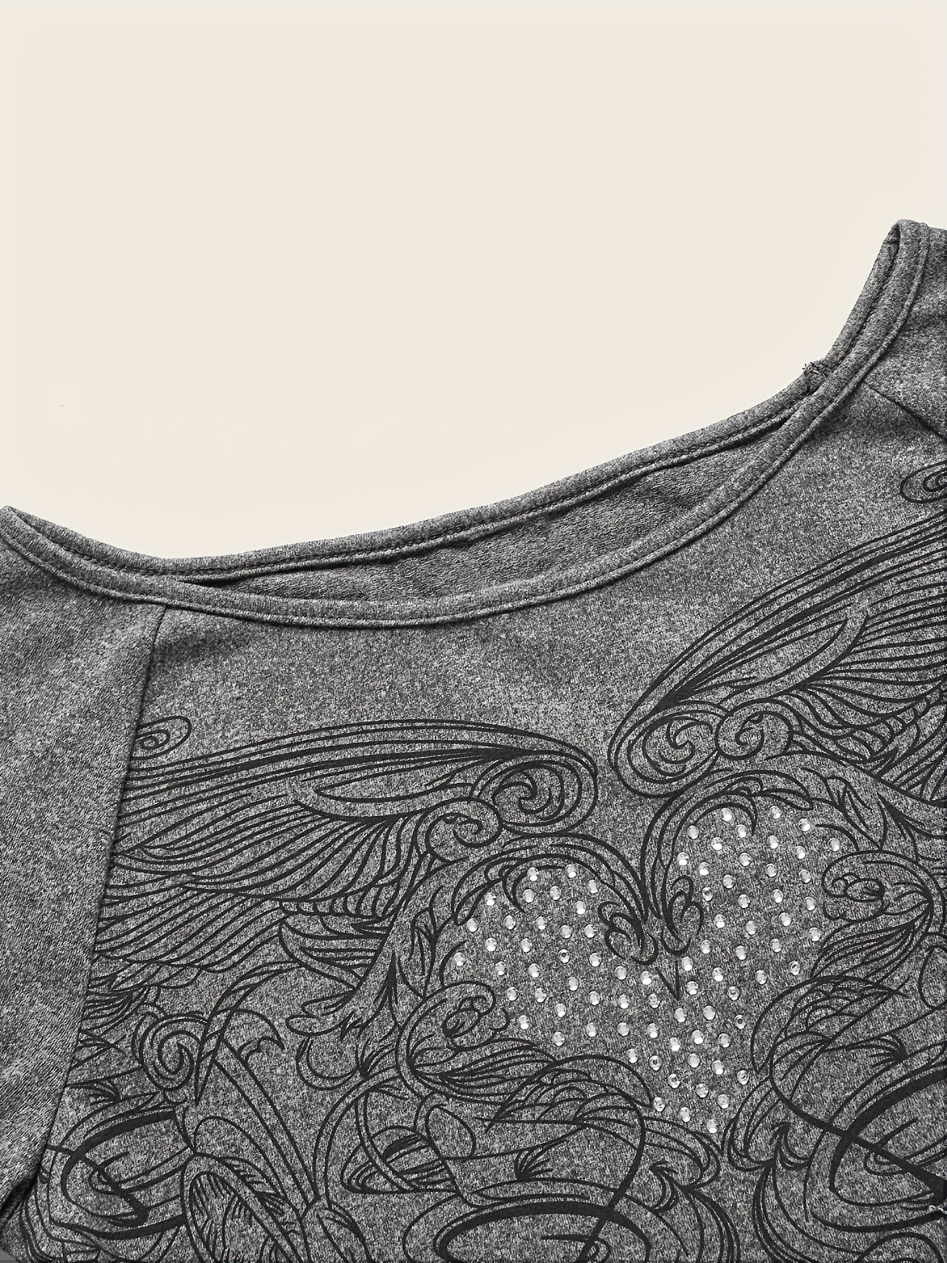 Graphic Print Crew Neck T-Shirt, Y2K Long Sleeve Top For Spring & Fall, Women's Clothing