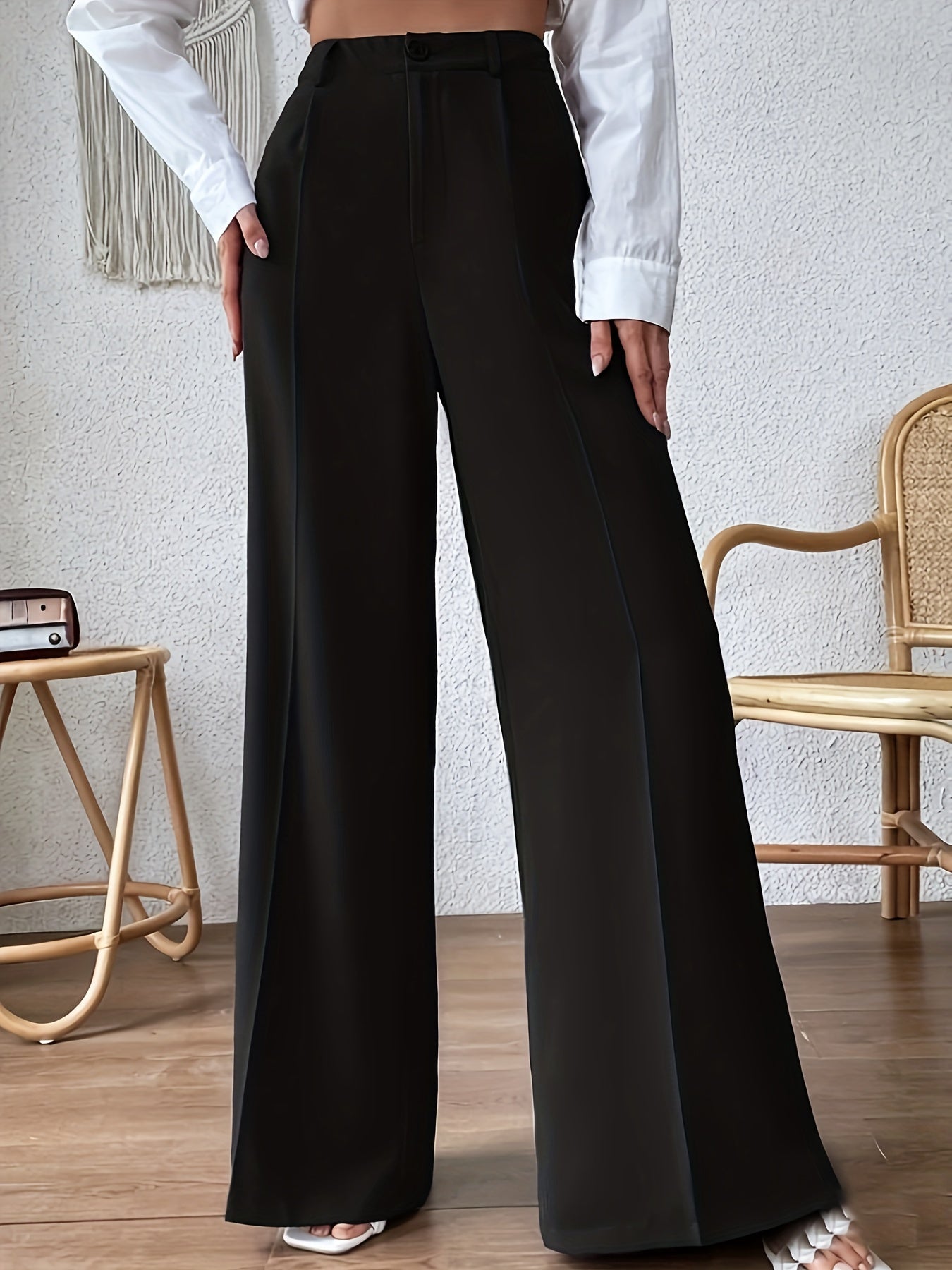Plus Size Solid Wide Leg Pants, Elegant Loose Pants For Spring & Summer, Women's Plus Size Clothing