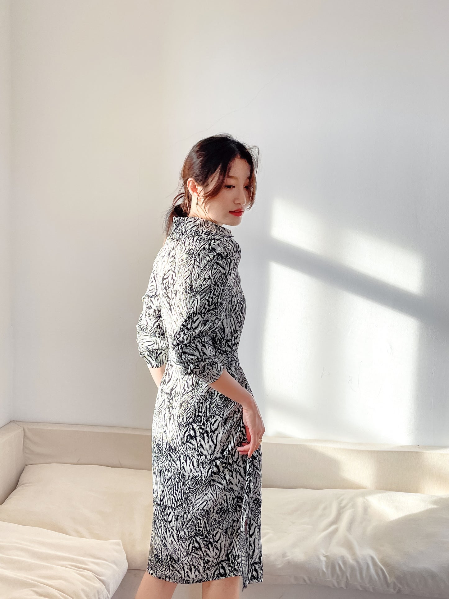 vlovelaw Allover Print Button Front Dress, Elegant Long Sleeve Midi Dress, Women's Clothing