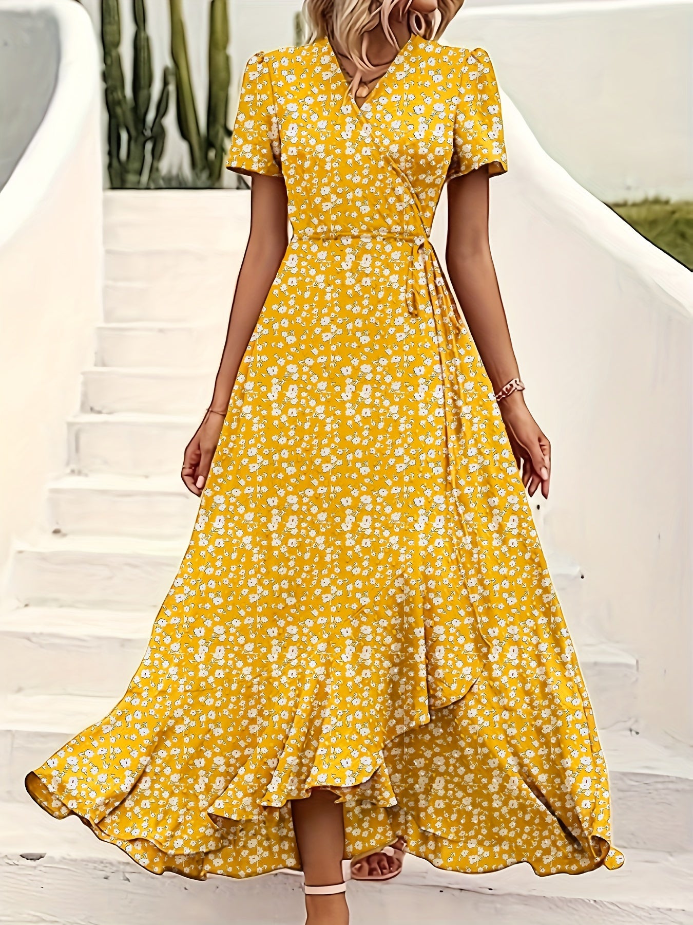 vlovelaw Ditsy Print Belted Split Ruffle Dress, Elegant Short Sleeve Surplice Neck Dress, Women's Clothing