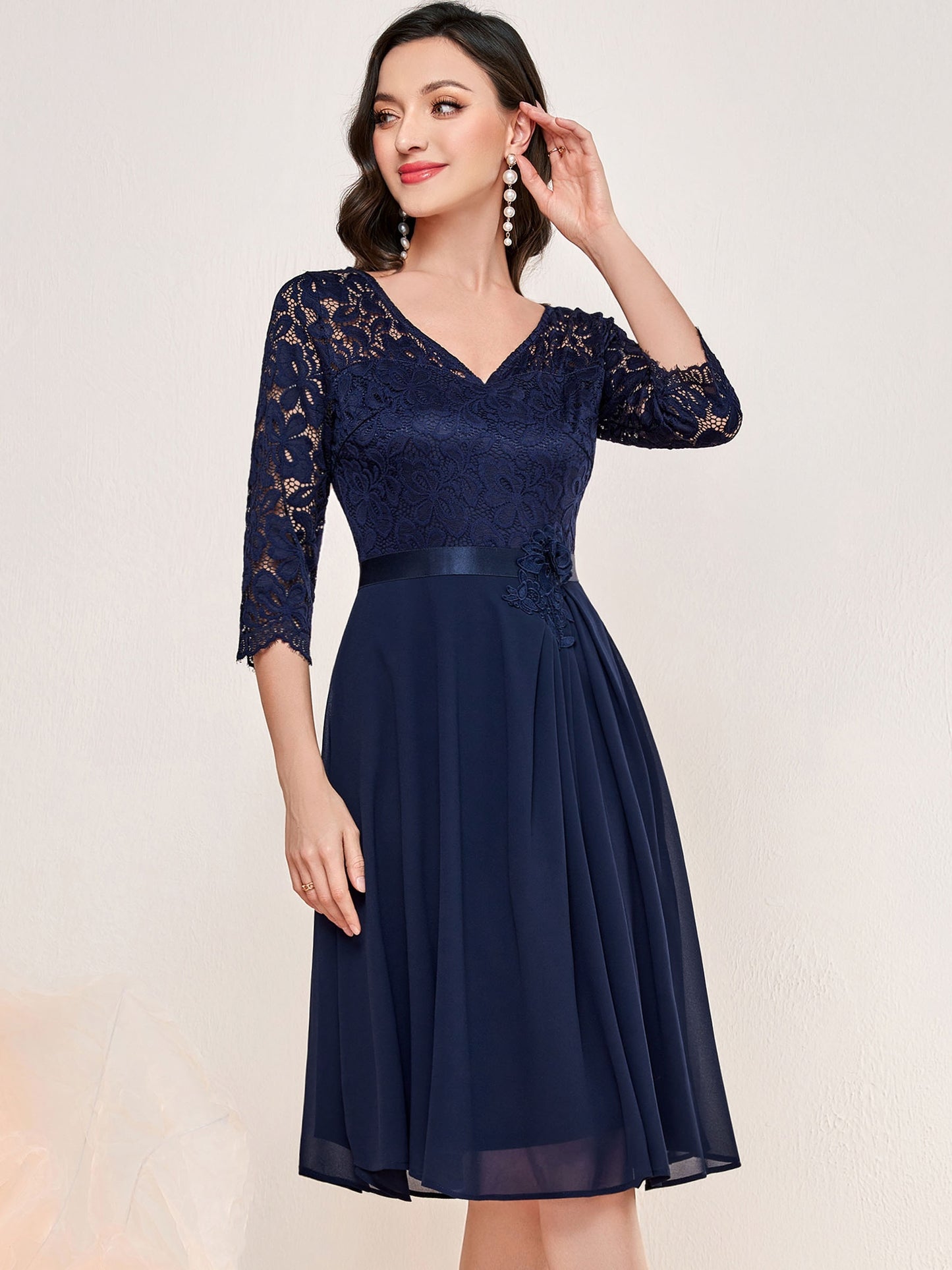 Contrast Lace Half Sleeve Dress, Elegant V Neck Cinched Waist Dress For Party & Banquet, Women's Clothing