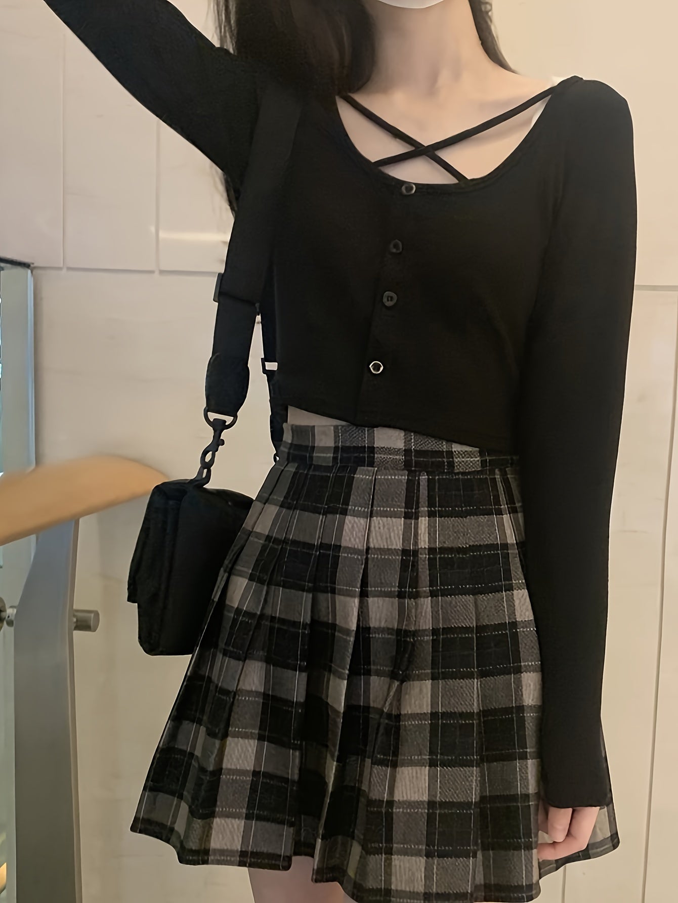 vlovelaw  Button Front Crisscross Crop T-Shirt, Casual Long Sleeve T-Shirt For Spring & Fall, Women's Clothing