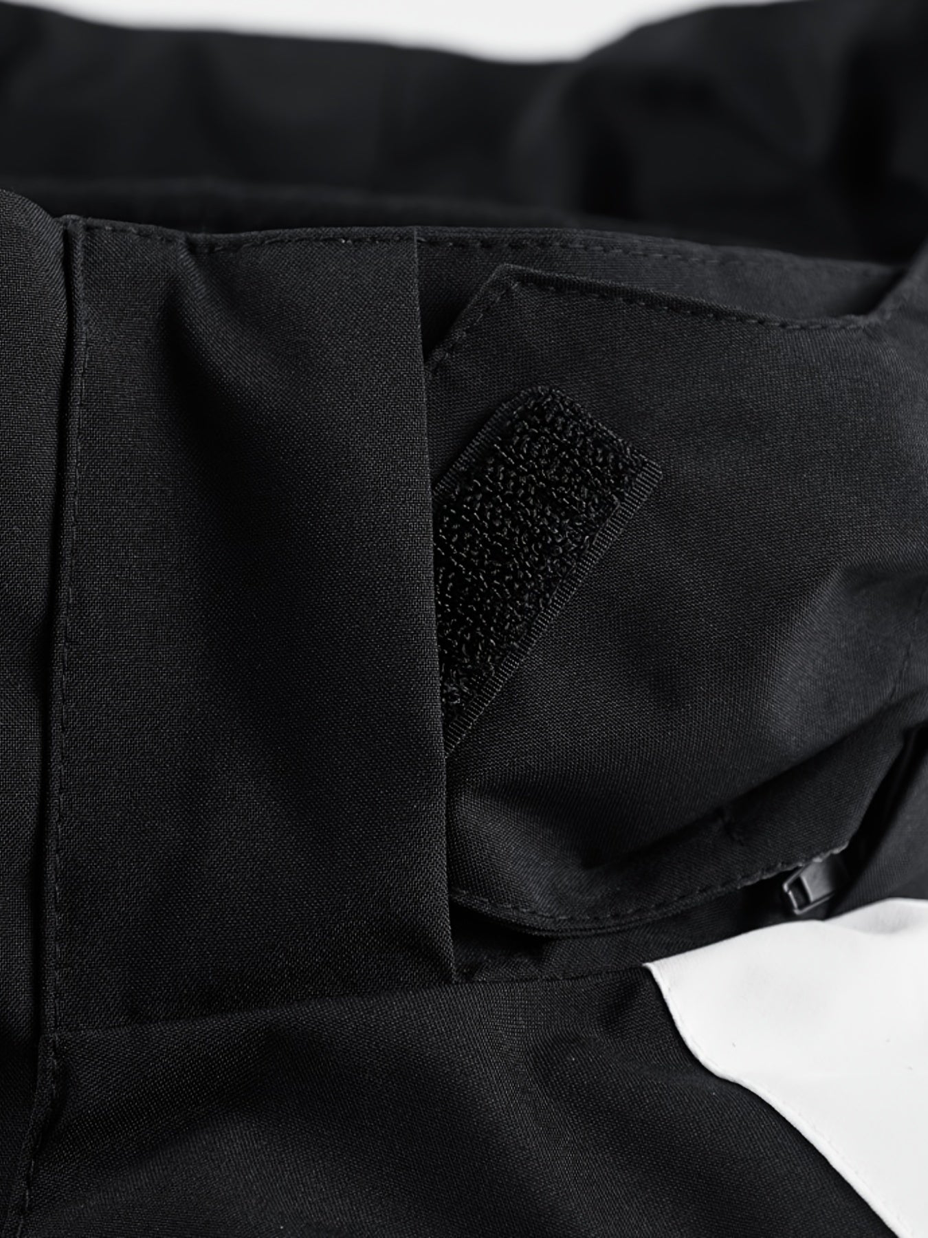 vlovelaw two-piece Women's 3-in-1 Outdoor Jacket Set - Windproof, Warm, and Versatile