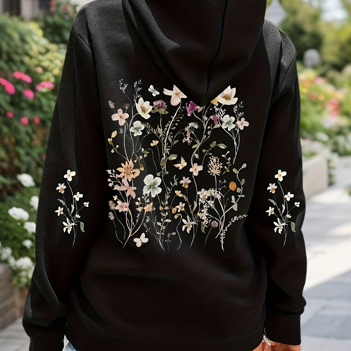 vlovelaw  Plus Size Casual Sweatshirt, Women's Plus Floral Print Long Sleeve Drawstring Hoodie Sweatshirt With Pockets