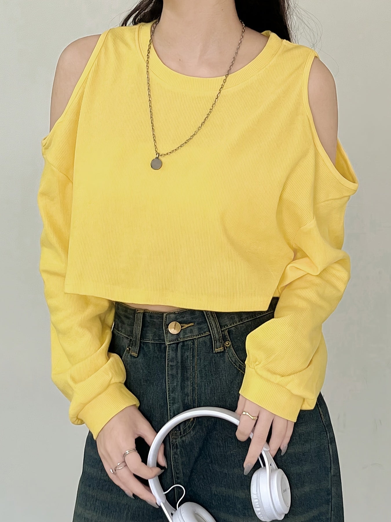Cold Shoulder Crop T-Shirt, Casual Long Sleeve Crew Neck Top, Women's Clothing