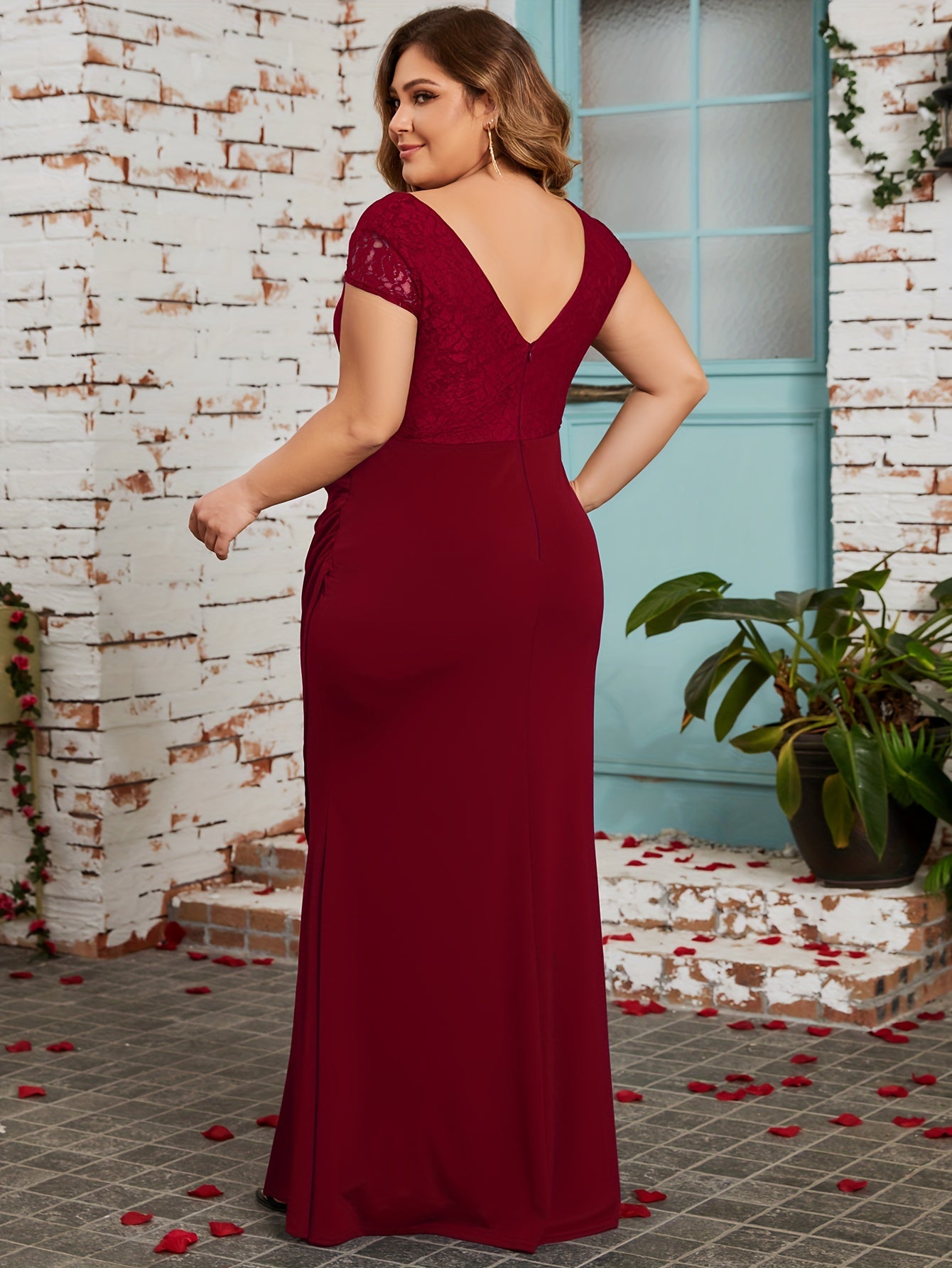 Plus Size Lace Dress - Exquisite Floral Stitching, Flattering V Neck, Short Sleeves, Elegant Design for Party & Banquet - Plus Size Womens Clothing, Special Occasion Wear