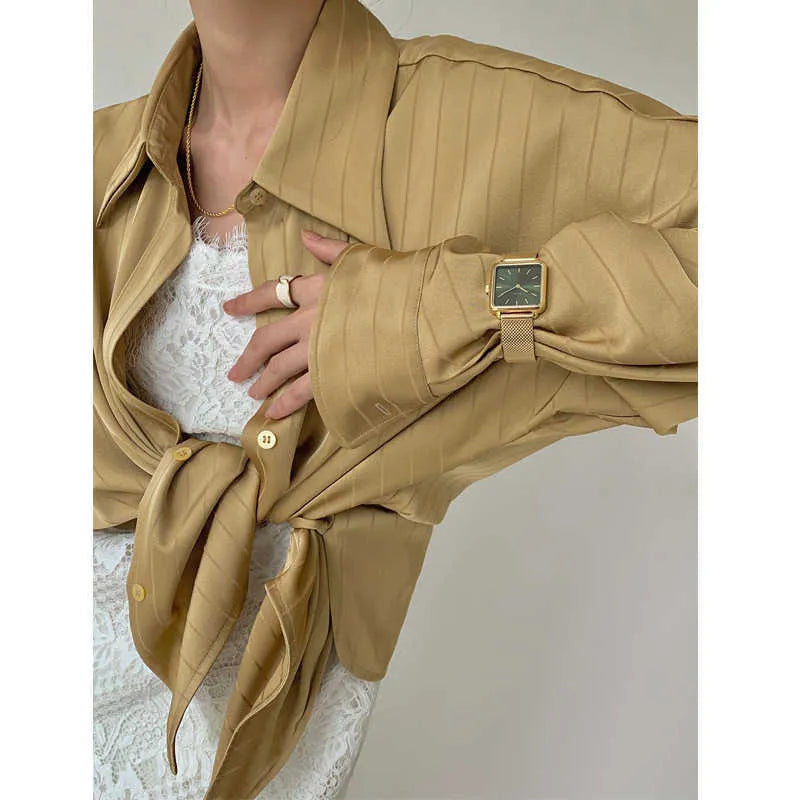 Women's Blouses Shirts Satin Silk Blouse Women Elegant Lapel Button Up Shirt Long Sleeve Fashion Pleats Tunic Tops Casual Party Blusa Mujer T230508