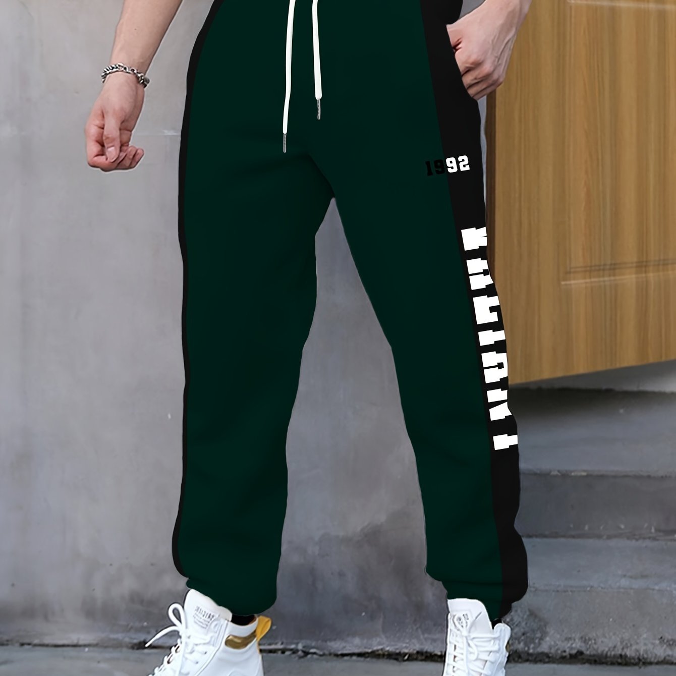 vlovelaw Letter Print Drawstring Sweatpants Loose Fit Pants Men's Casual Joggers For Men Winter Fall Running Jogging