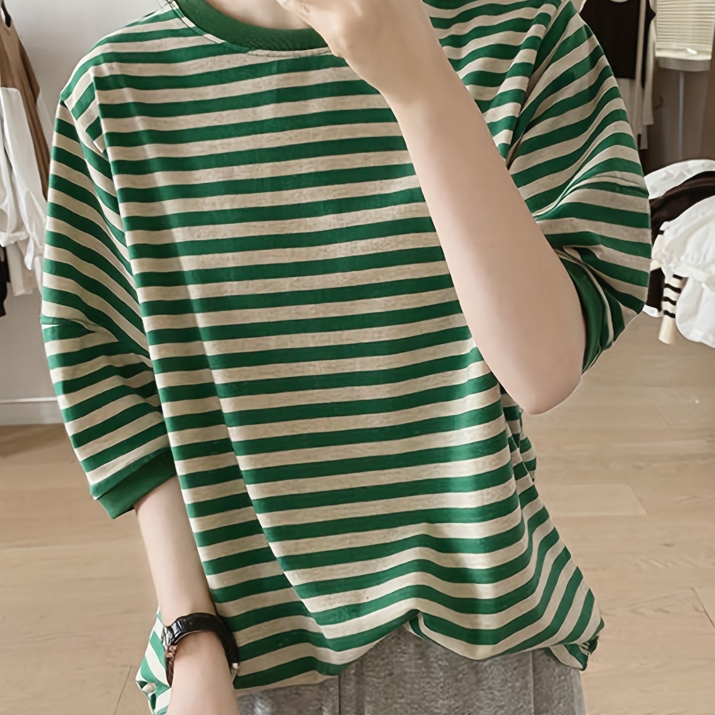vlovelaw Crew Neck Striped T-Shirt, Random Print Casual Top For Summer & Spring, Women's Clothing