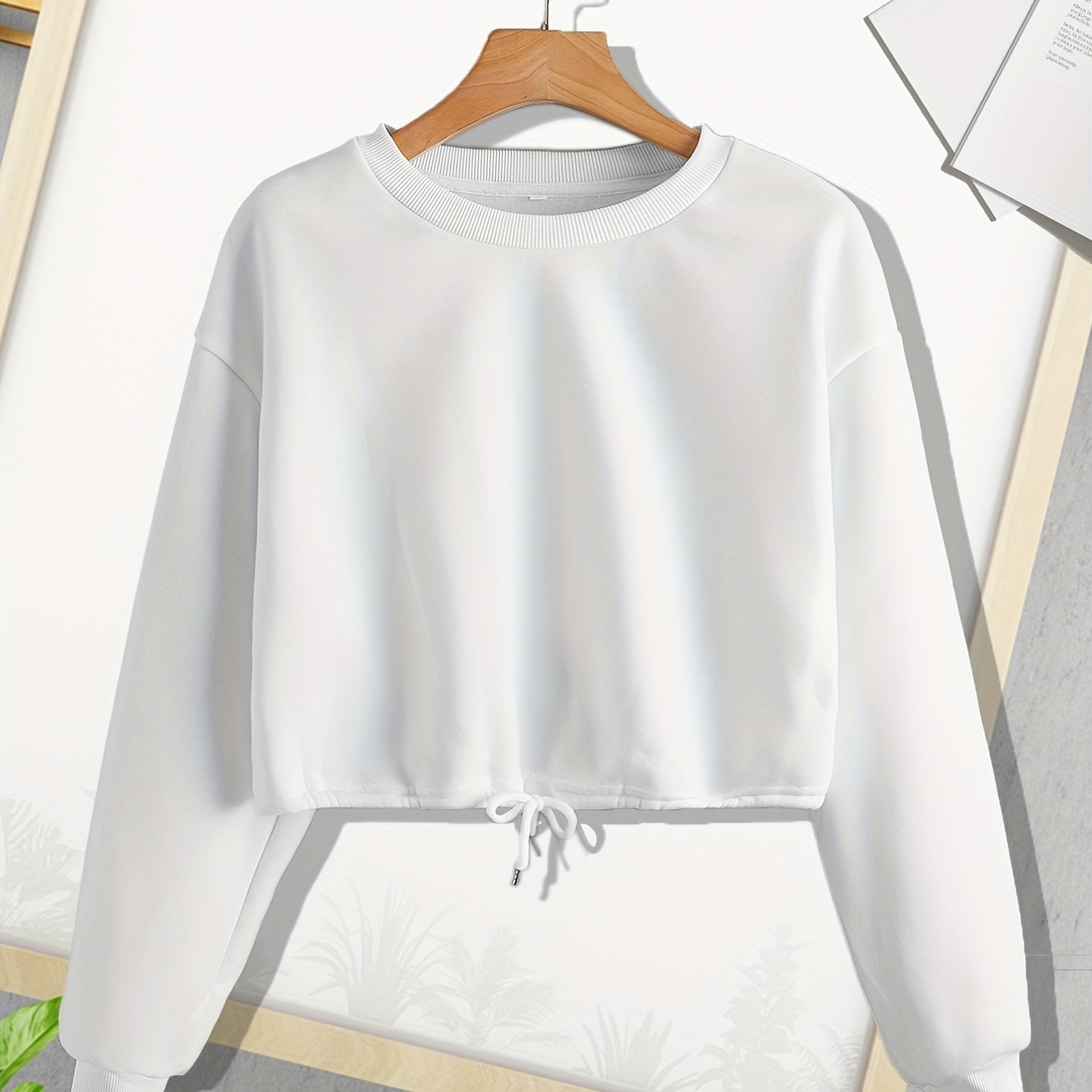 vlovelaw Solid Color Crew Neck Drawstring Hem Drop Shoulder Thermal Crop Pullover Cropped Active Sweatshirt