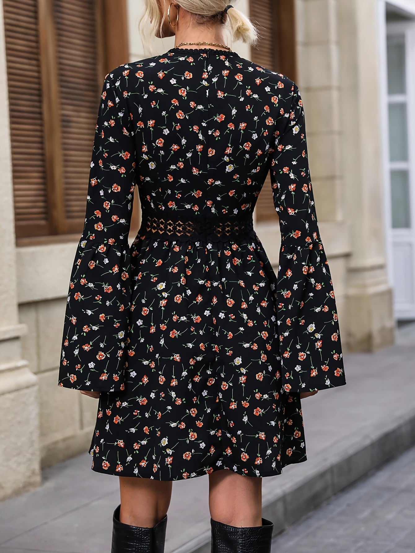 vlovelaw Ditsy Floral Print Dress, Elegant V Neck Flared Long Sleeve Dress, Women's Clothing