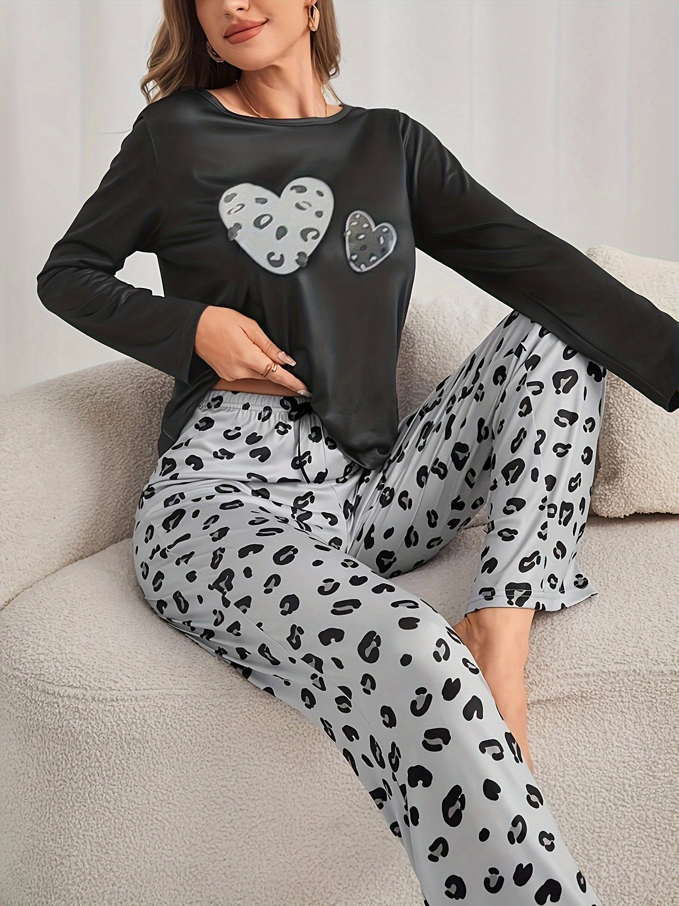 vlovelaw Leopard Heart Print Pajama Set, Casual Long Sleeve Crew Neck Top & Elastic Waistband Pants, Women's Sleepwear & Loungewear