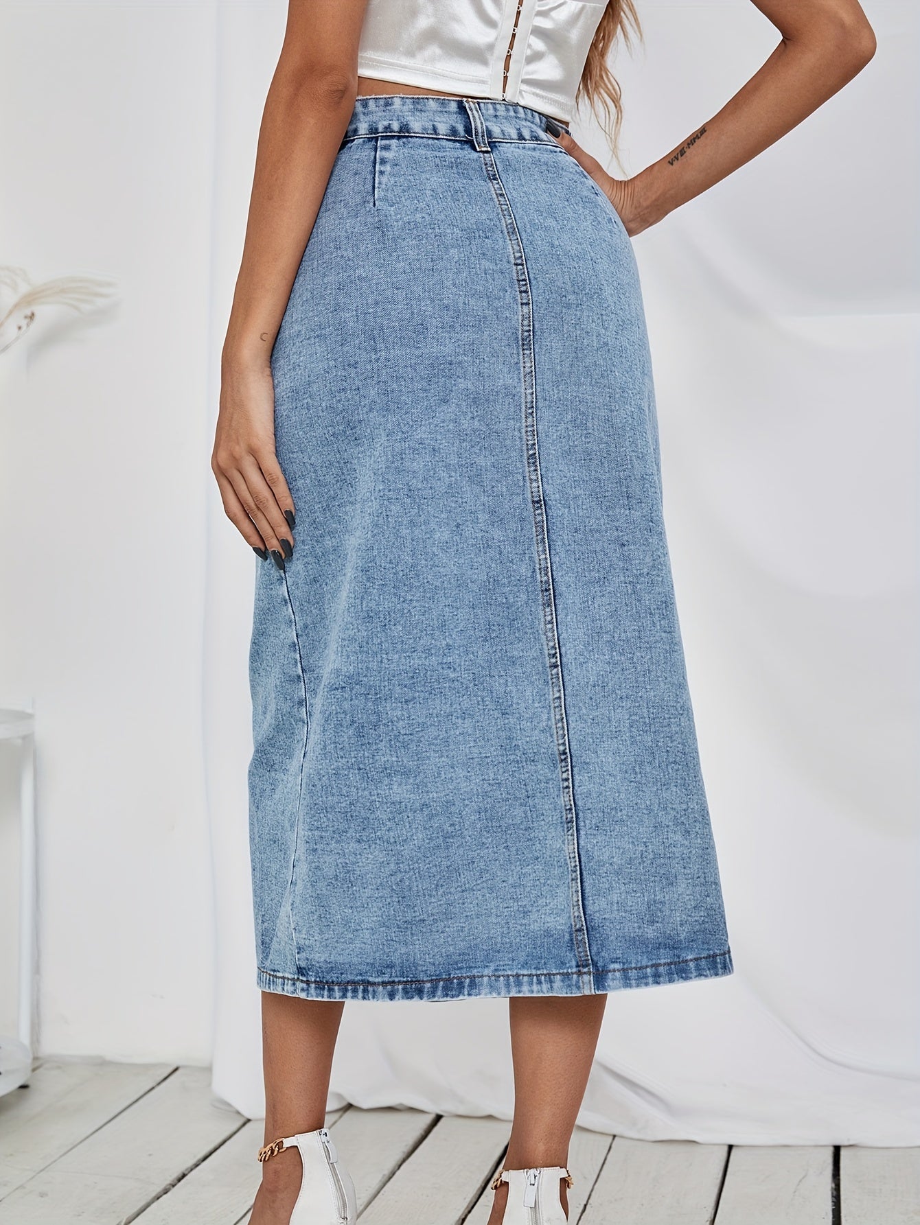 vlovelaw Single-breasted Button Denim Skirts, Patched Pocket Slim Fitted Elegant Denim Skirts, Women's Denim Clothing