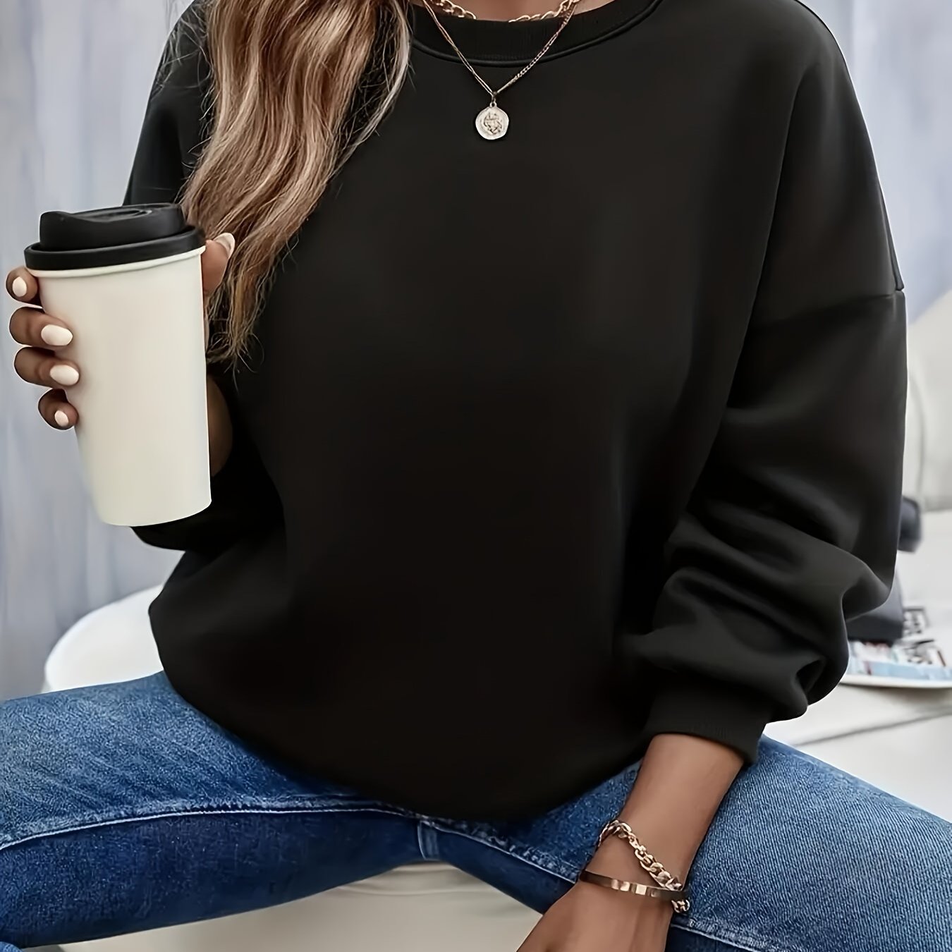 vlovelaw Classical Solid Color Fashion Long Sleeve Sweatshirts, Women's Round Neck Pullover Sweatshirt Top