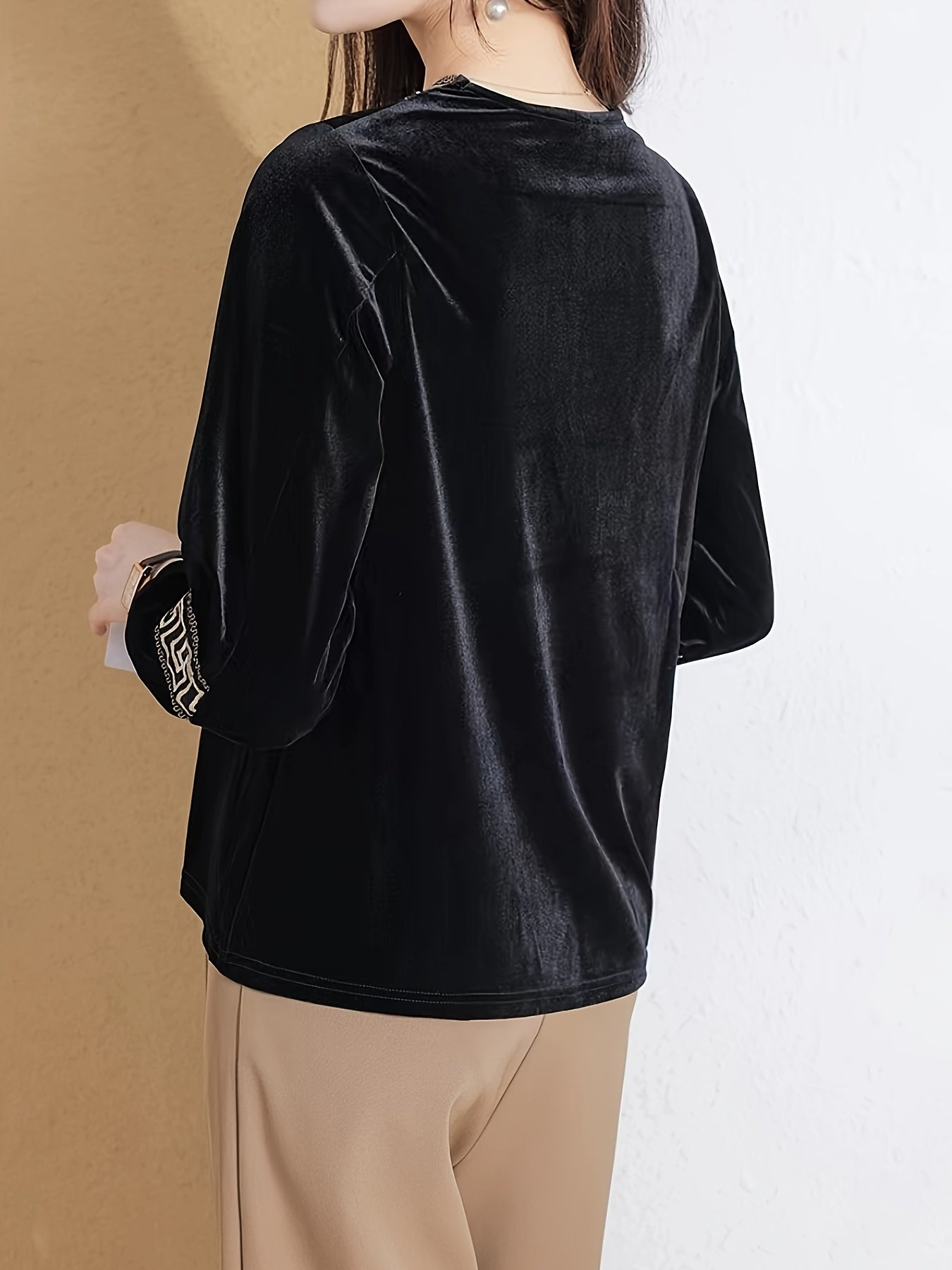 Contrast Trim Velvet Sweatshirt, Casual Long Sleeve V Neck Top, Women's Clothing