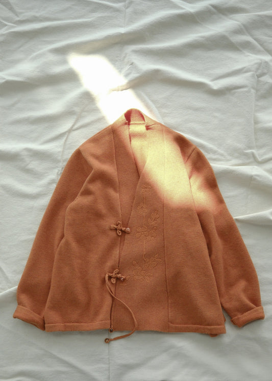 Retro national style Chinese diagonal jacket embroidered thickened jacket, elegant fringed cardigan tea clothes in autumn and winter W22328