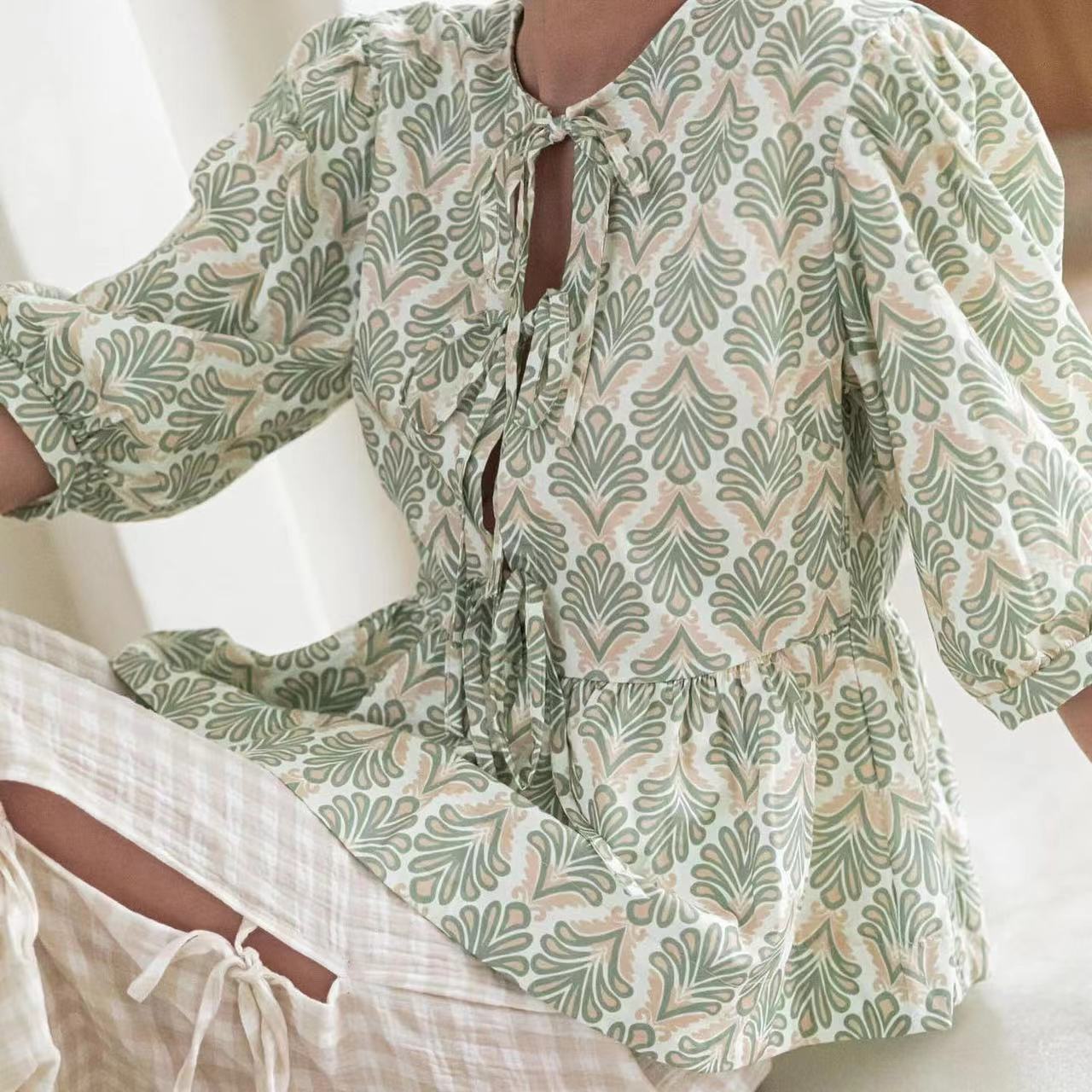 VLOVELAW Cross-Border Spring/Summer New Women's Tops Fashion Striped Stitching Shirt Top Women's European and American Style