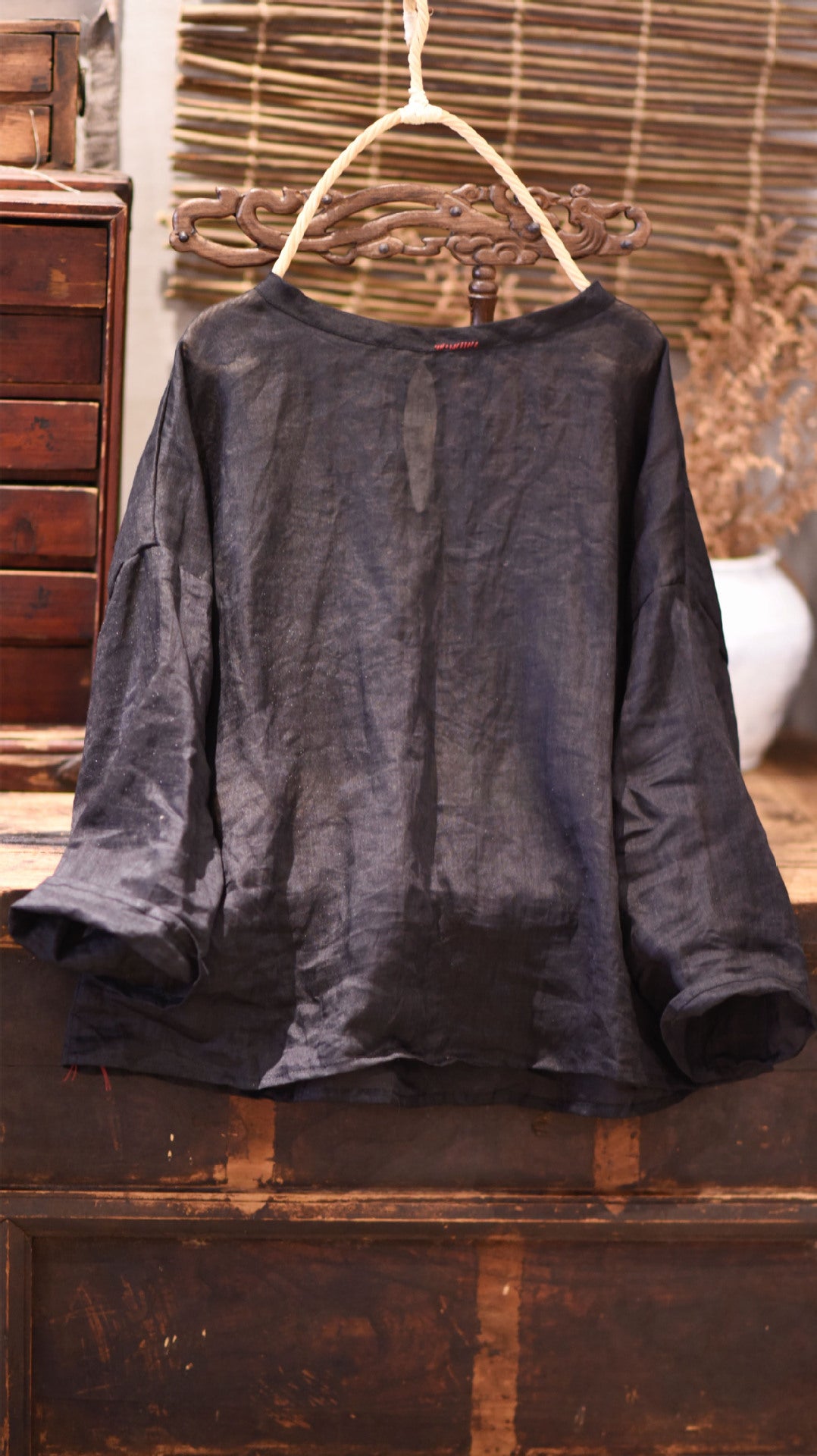 2025  22/5 small master, literary and retro light and casual pullover, one-word collar summer sunscreen ramie shirt