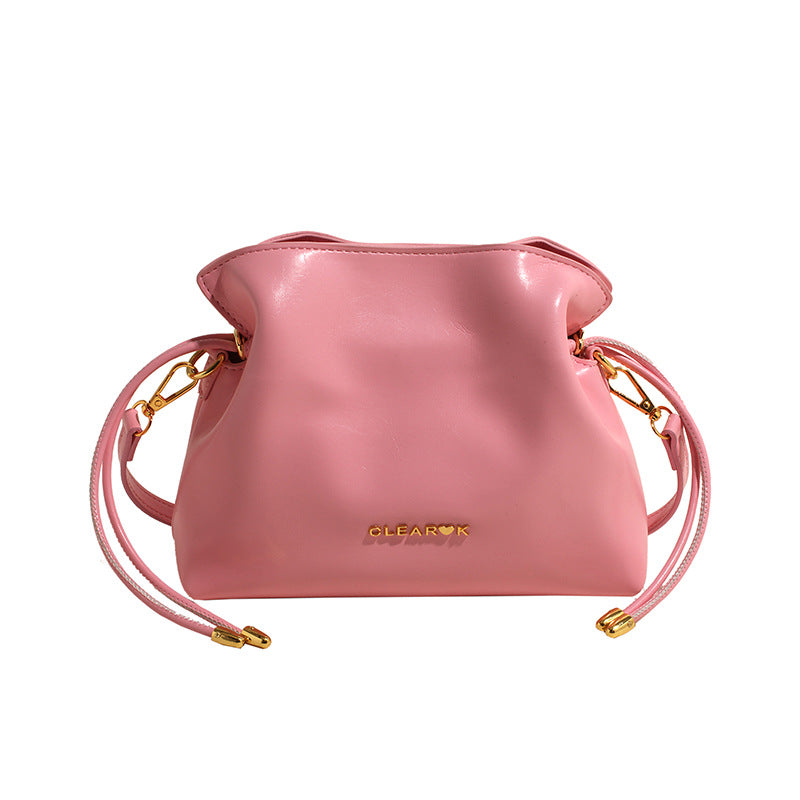 VLOVELAW 2025 Bag Korean high-end versatile bucket bag popular new fashionable solid color shoulder bag women's simple messenger bag