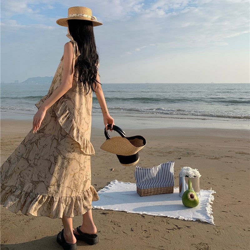 2025 New Chinese aesthetic seaside vacation dress, rock pattern printing strap dress, loose and thin suspender skirt with ruffle edge