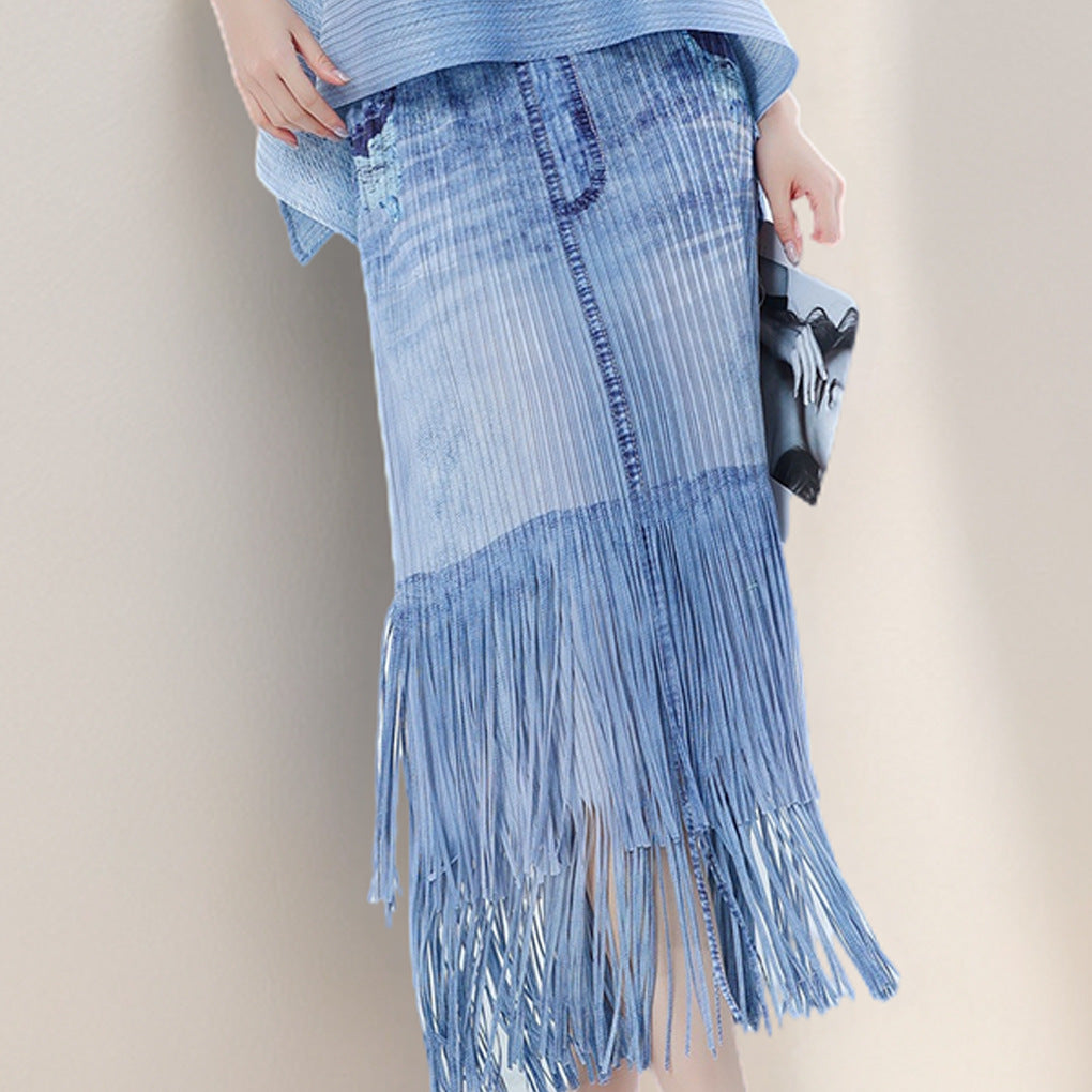 2025 Denim suit summer two-piece set women's fashion new irregular loose T-shirt top fringed hip skirt tide