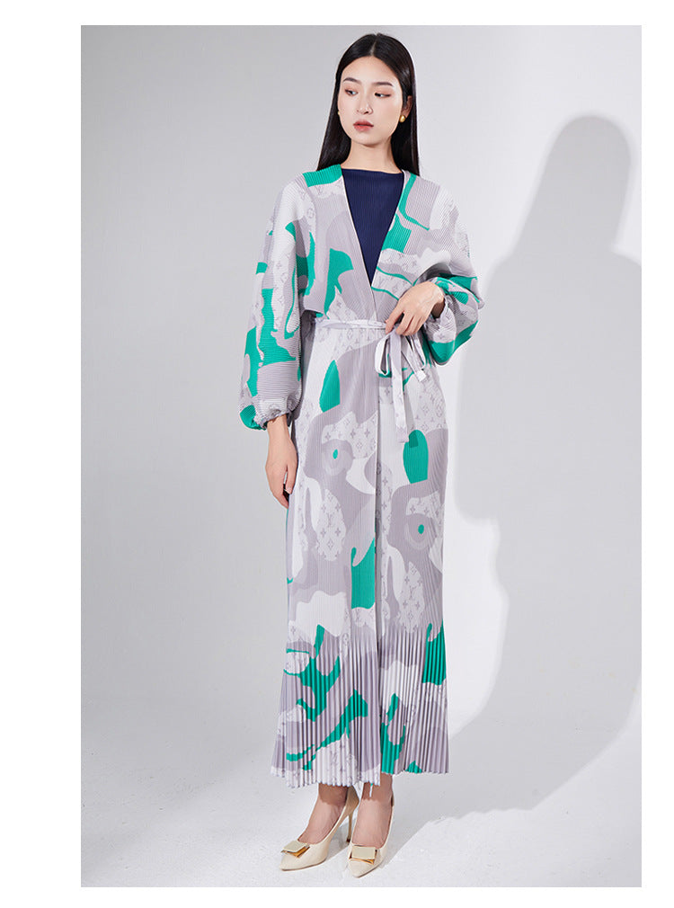 2025 OEM customization Popular trade brand women's clothing foundry extended trench coat women's pleated coat robe