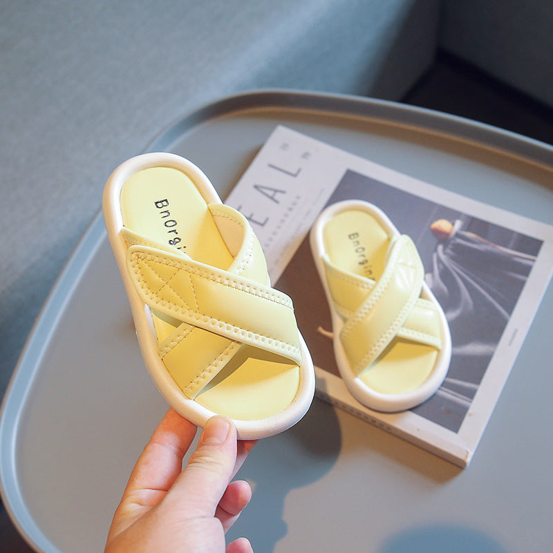 VLOVELAW Girls' Slipper Summer New Soft Bottom Outdoor Fashion Comfortable Korean Style Cross Strap Sandals Wholesale