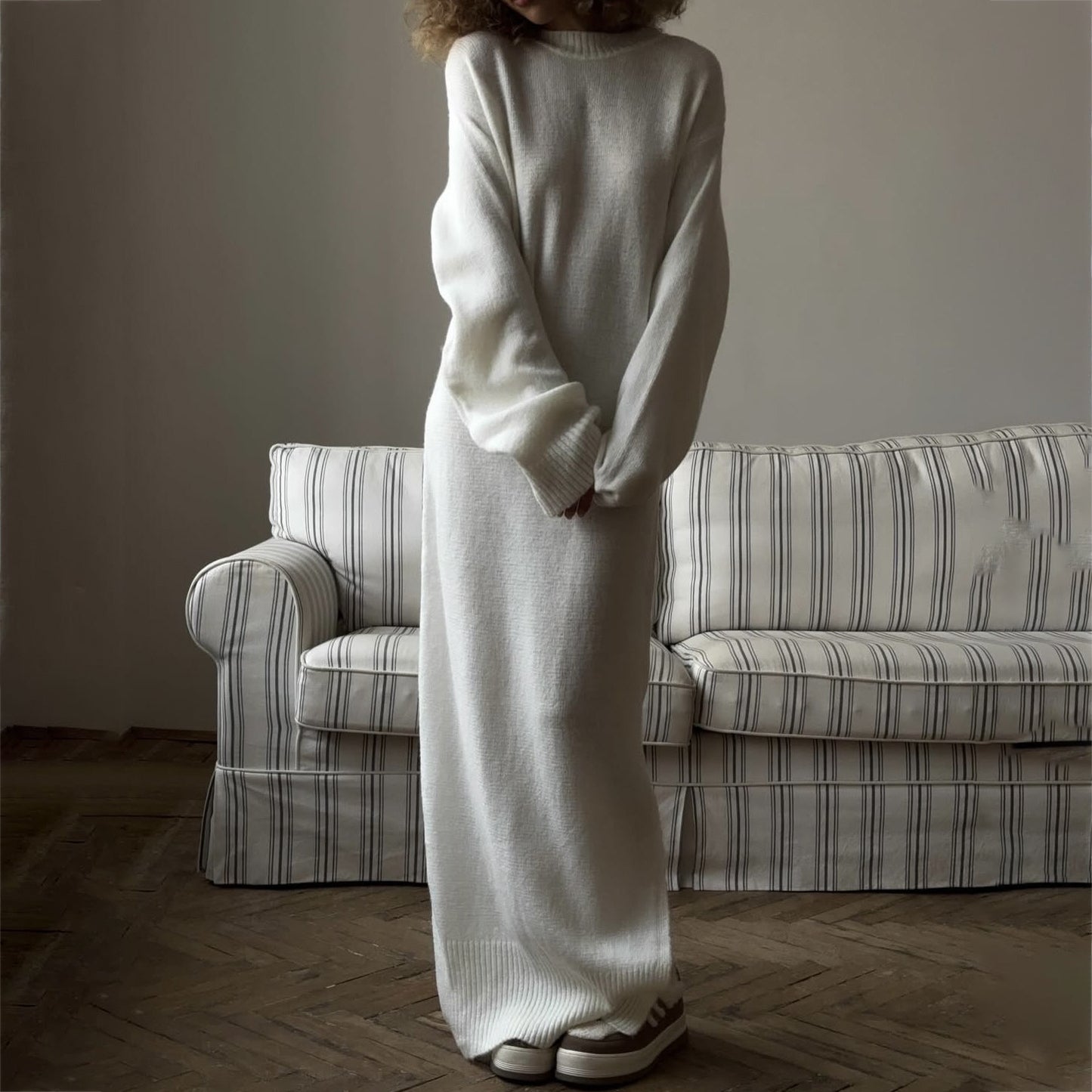 2025 New minimalist lazy style solid color wool dress autumn and winter fashion versatile side split loose sweater skirt