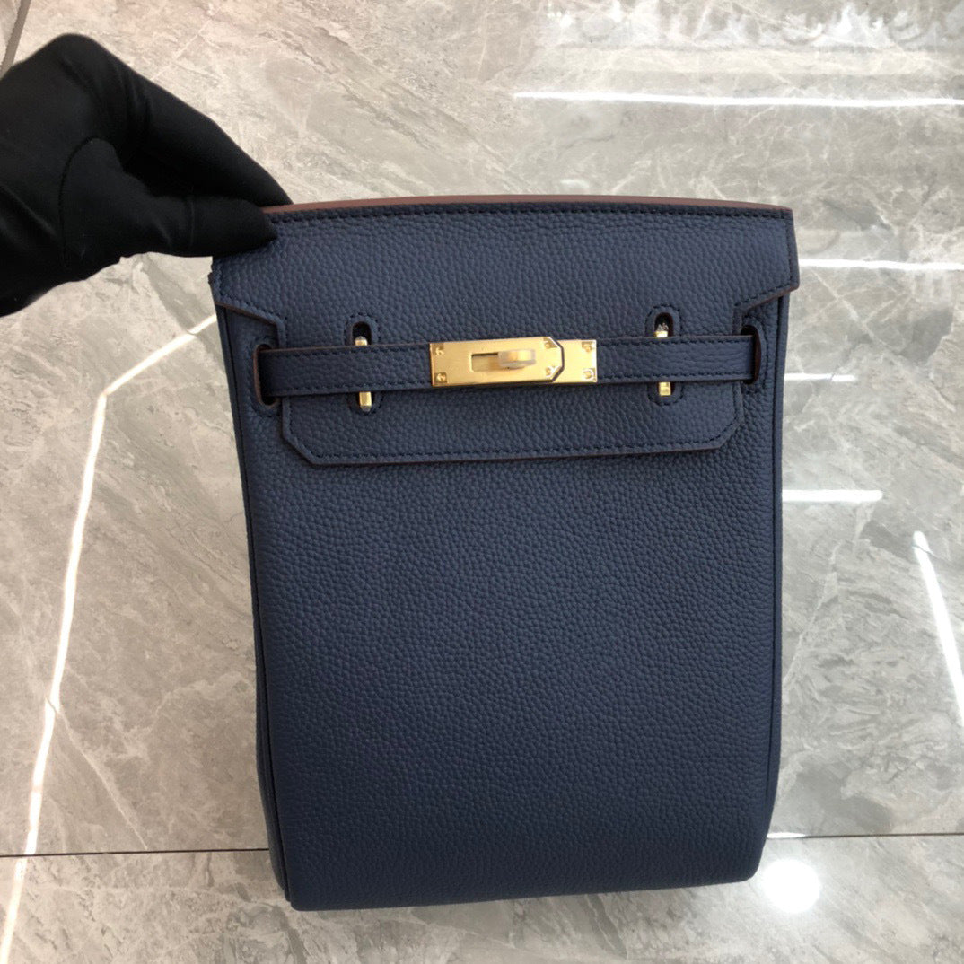 VLOVELAW 2025 Universal bag popular new Kai breast bag togo cowhide simple and fashionable shoulder bag first layer cowhide oblique backpack