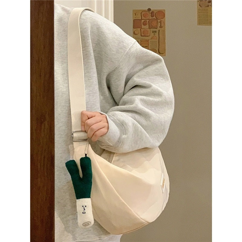 vlovelaw Nylon Dumpling Bag Spring/Summer Ins Trendy Canvas Bag Versatile Artistic Dumpling Bag College Student Unit Price Messenger Bag