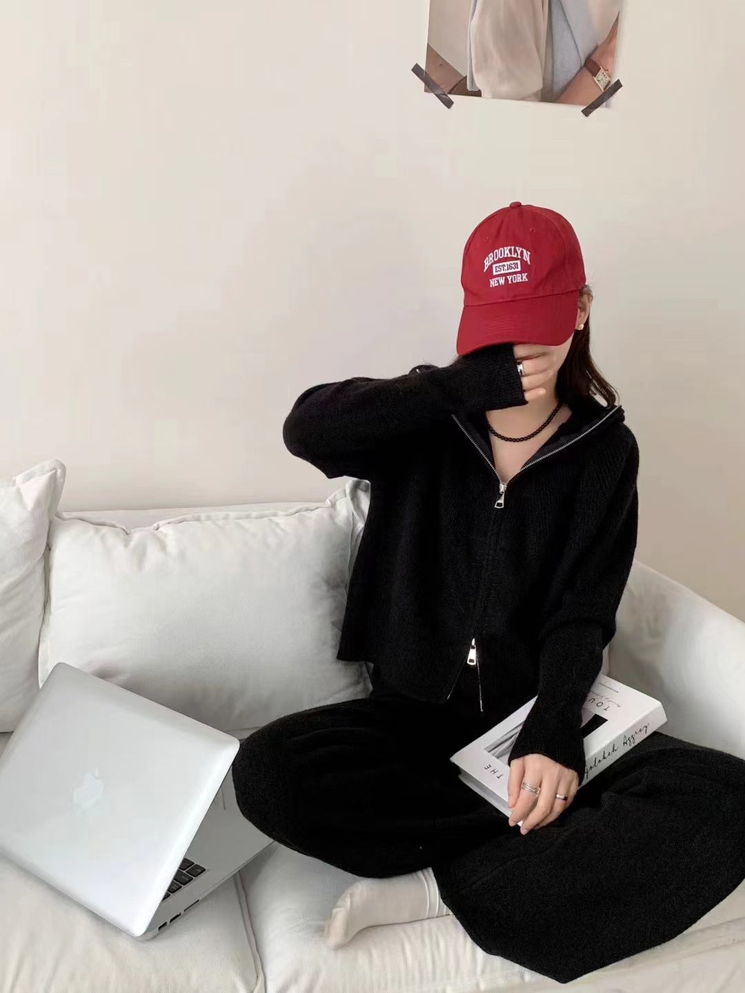 VLOVELAW Korean temperament fashion casual hooded knitted suit women's autumn and winter new loose and thin wide-leg pants two-piece set