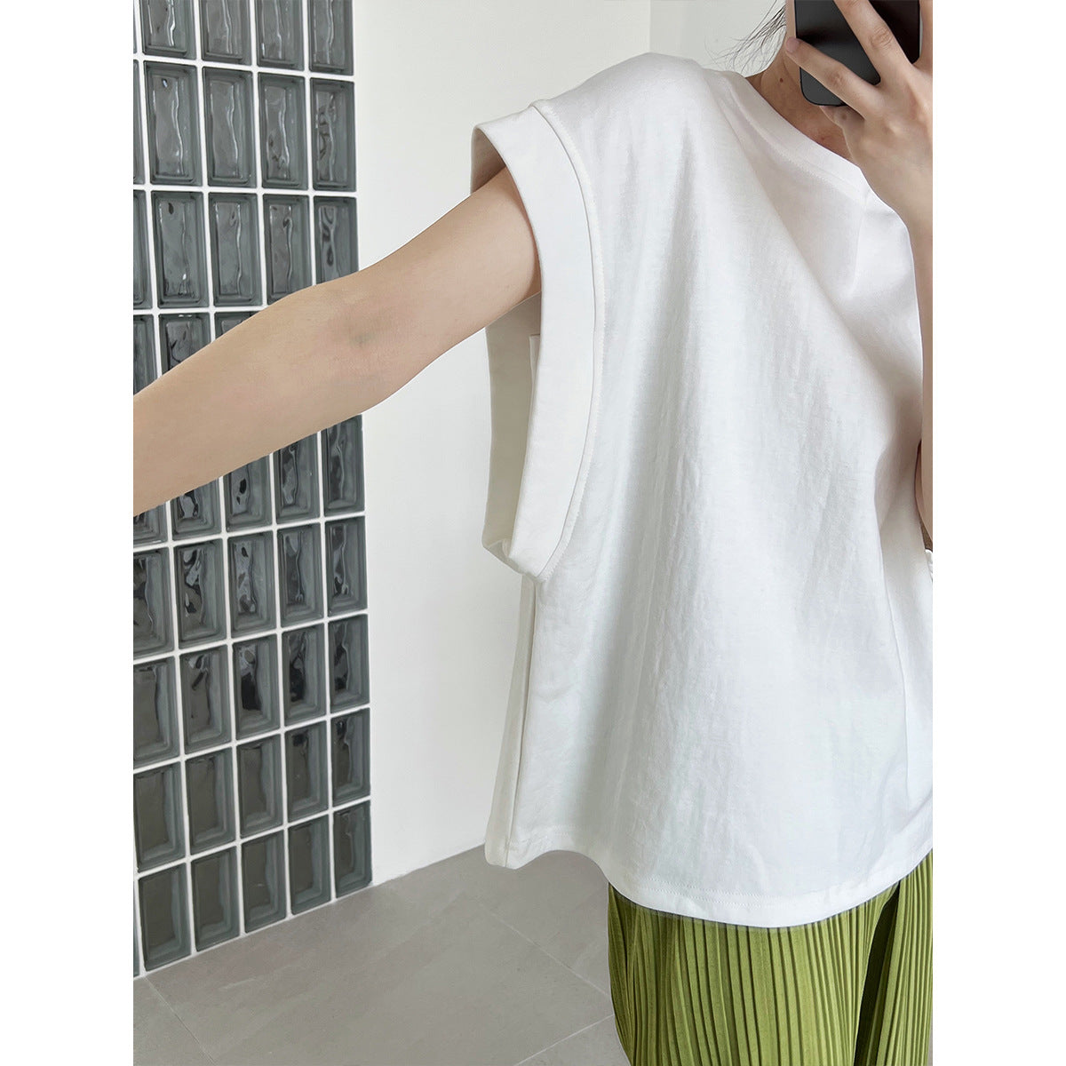 Luxi, Profile Right Angle Shoulder Short Sleeve T-Shirt Women's Summer Loose Design Sense Bat Sleeve T-Shirt Top 2217