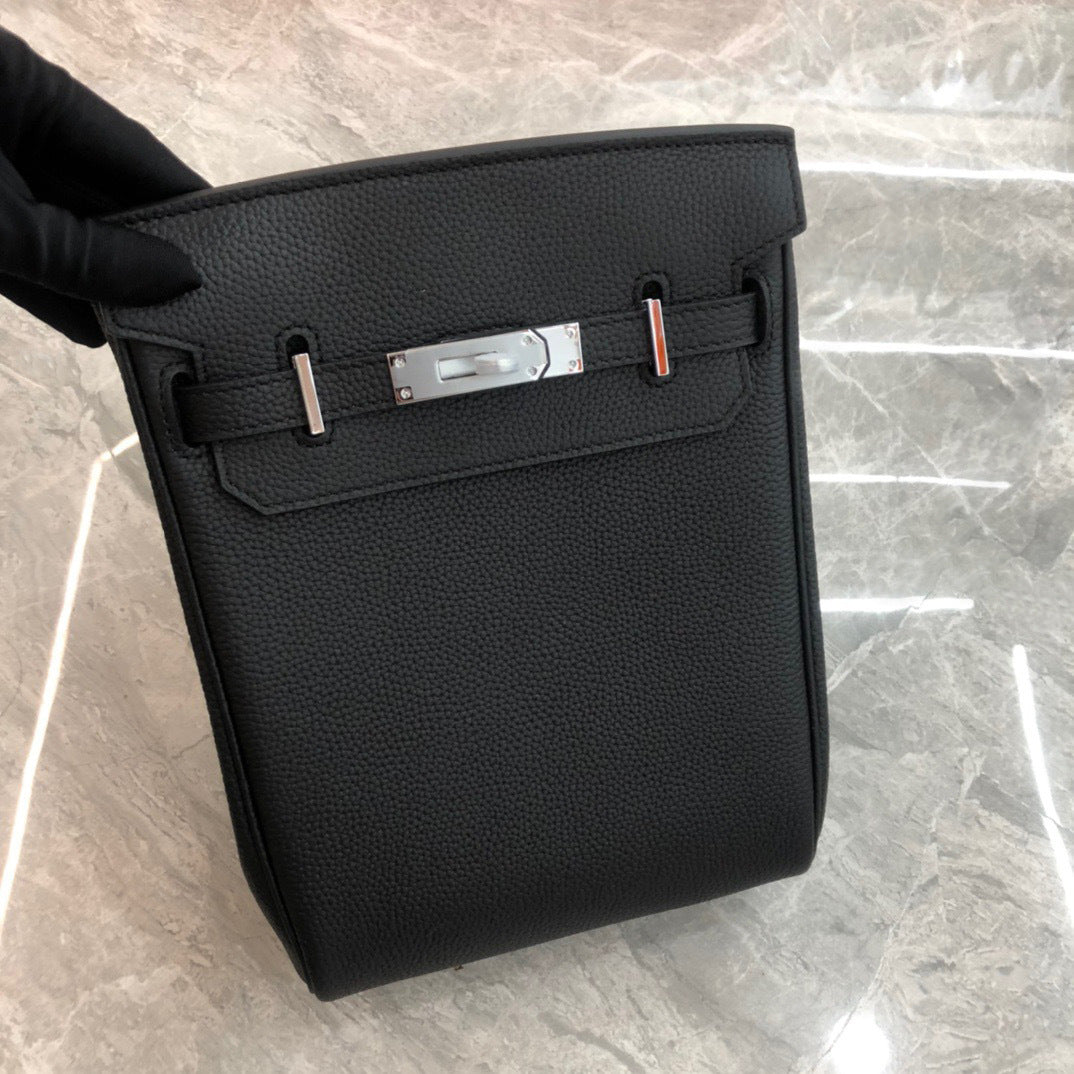 VLOVELAW 2025 Universal bag popular new Kai breast bag togo cowhide simple and fashionable shoulder bag first layer cowhide oblique backpack