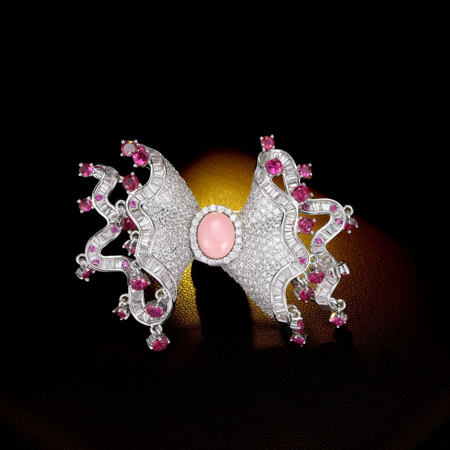 2025 New natural queen shell micro-inlaid copper zircon bow brooch women's high-end luxury coat suit accessories corsage