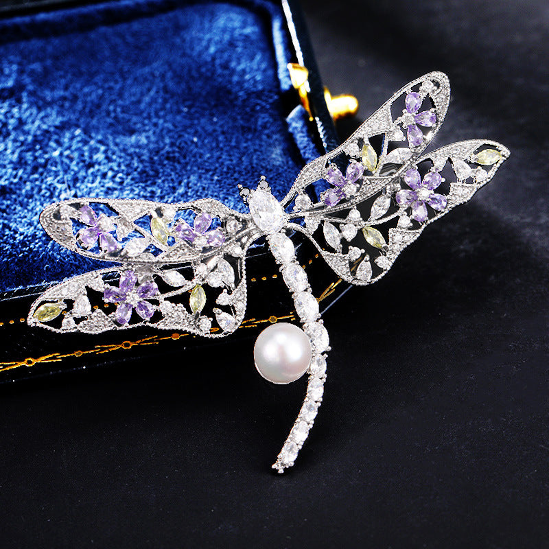 2025 High-end exquisite freshwater pearl dragonfly brooch women's high-end fashion coat coat corsage anti-light accessories women