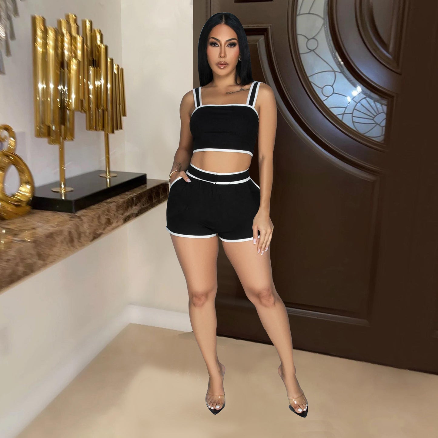 2025 C6966    New  Fashion Women's Clothing Solid Color Suspender Shorts Two-piece Set Women's