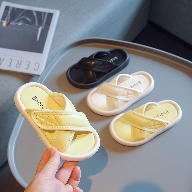 VLOVELAW Girls' Slipper Summer New Soft Bottom Outdoor Fashion Comfortable Korean Style Cross Strap Sandals Wholesale
