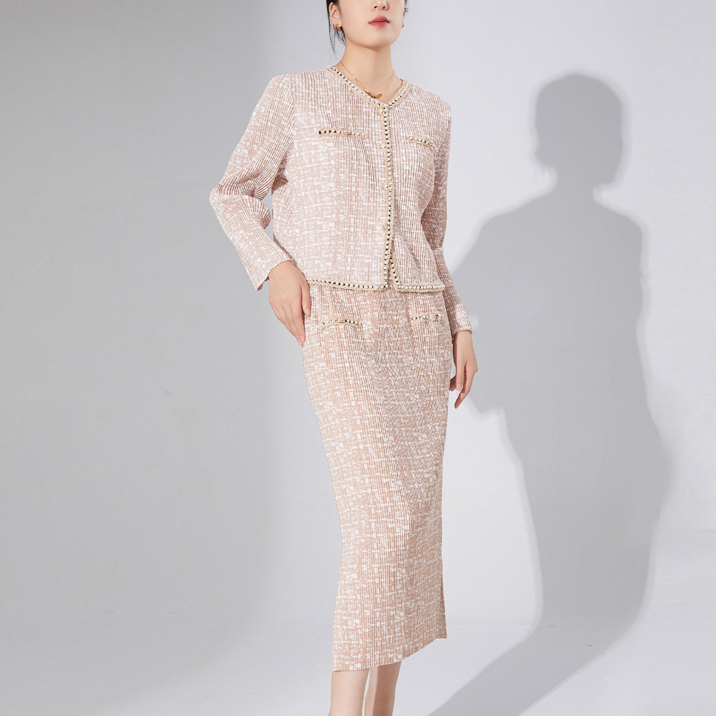 2025 High-end women's clothing Xiaoxiangfeng suit temperament cardigan jacket top medium and long split skirt pleated two-piece set