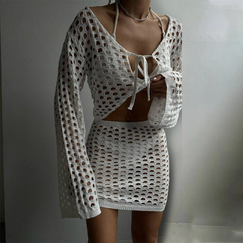 VLOVELAW 2025 popular summer new beach suit women's solid color sexy knitted stand-up collar bikini swimsuit blouse set