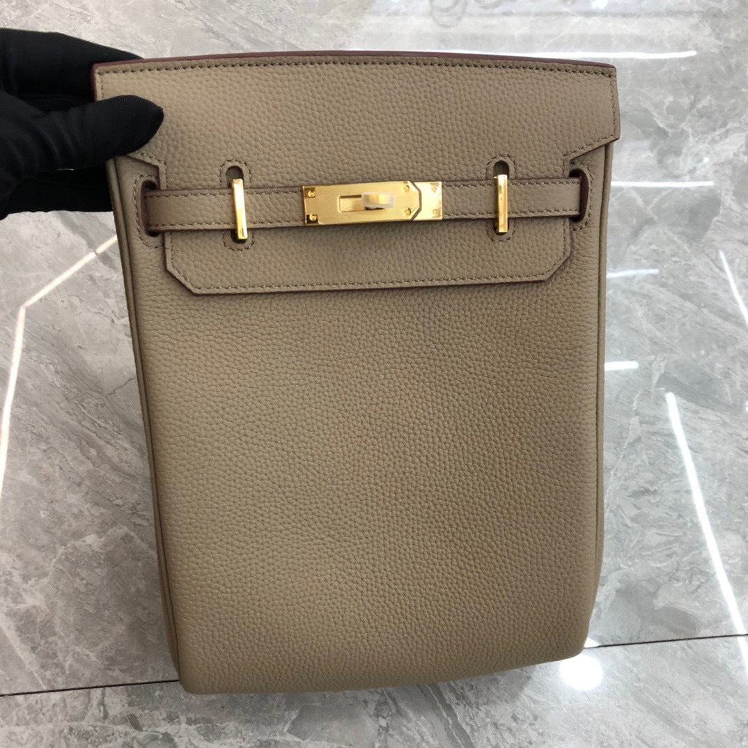 VLOVELAW 2025 Universal bag popular new Kai breast bag togo cowhide simple and fashionable shoulder bag first layer cowhide oblique backpack