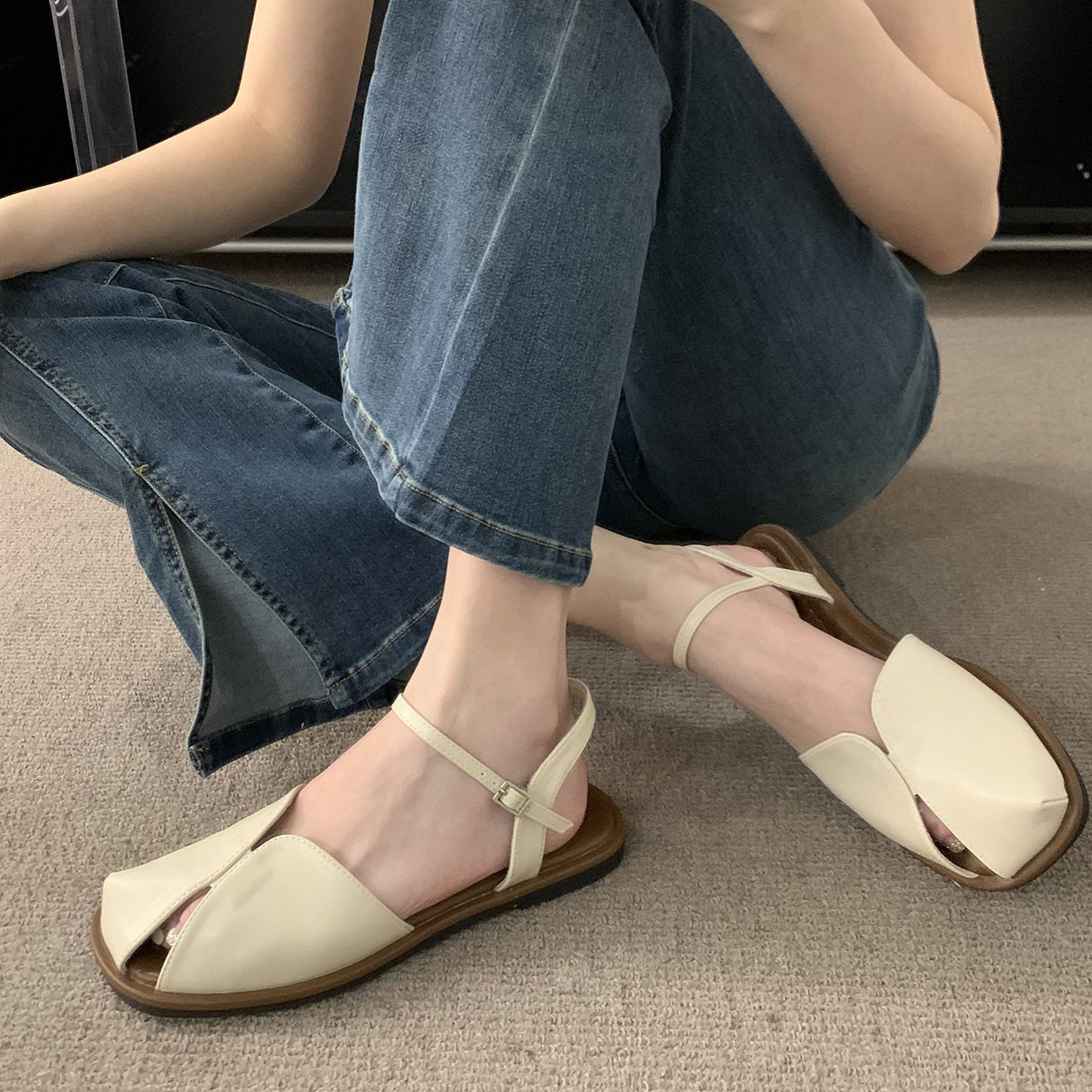 VLOVELAW Closed Toe Sandals for Women New Summer Korean Style Mori Style Retro Fairy Style Casual Soft Flat Bottom Roman Style Shoes